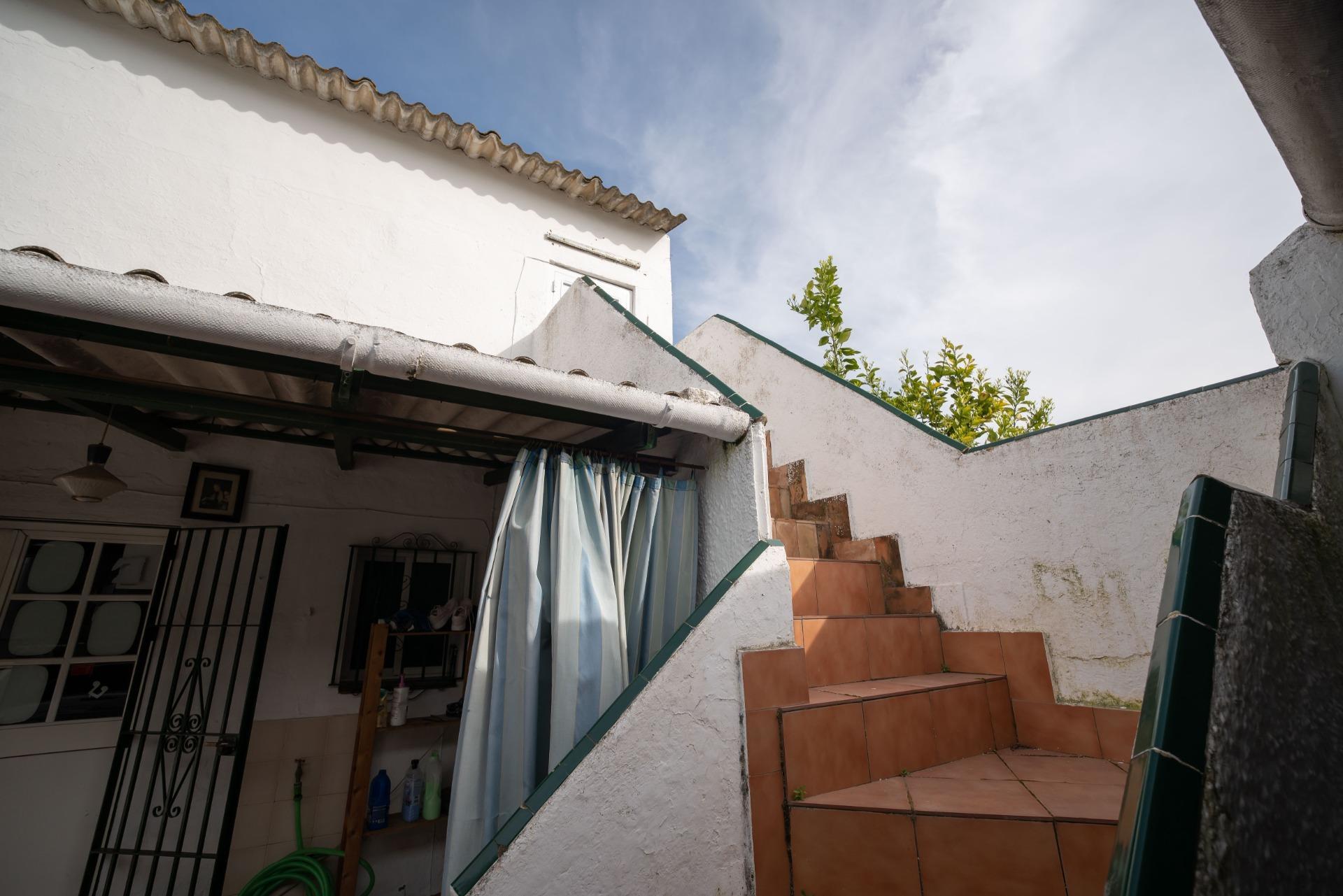 Villa in Espartinas