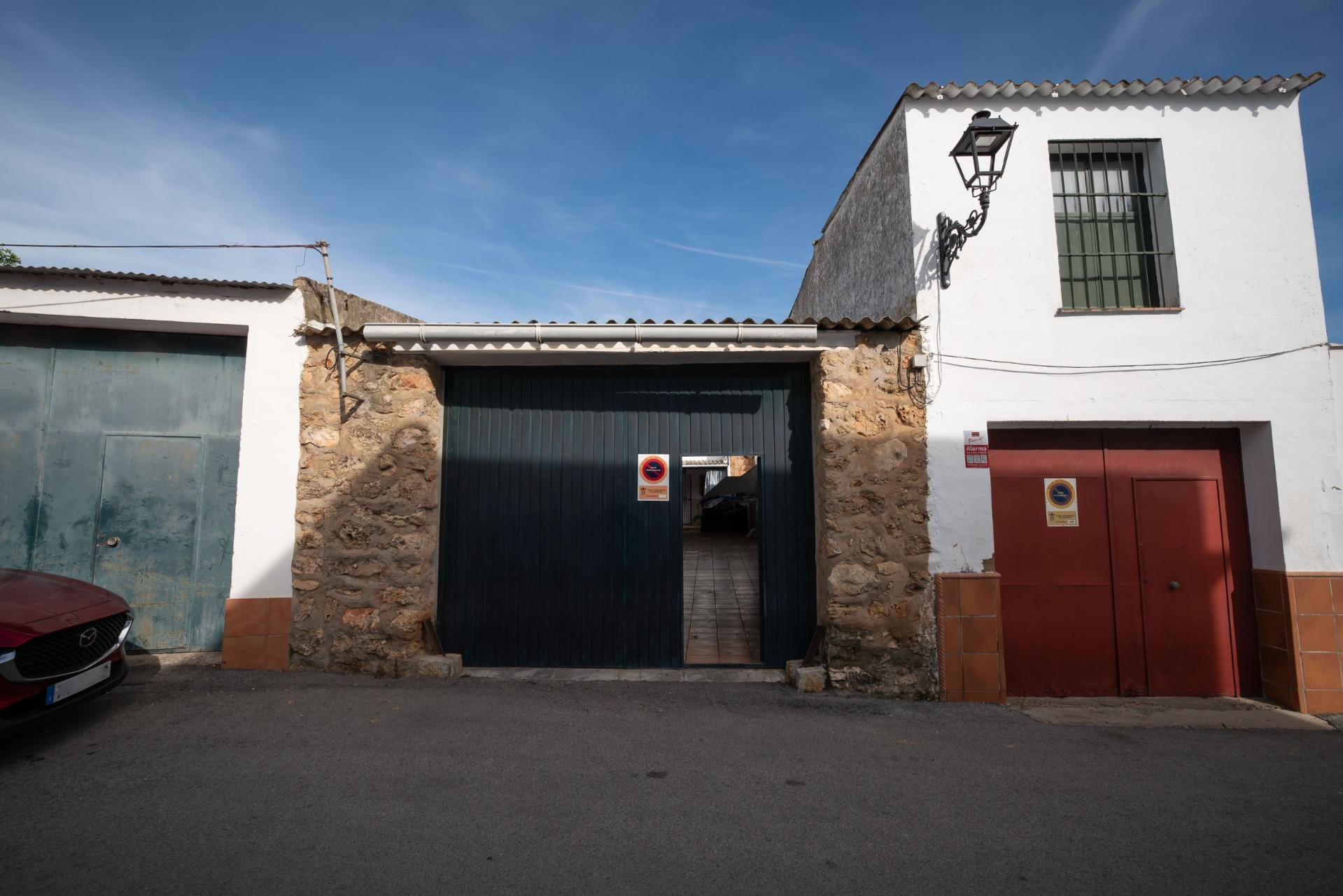 Villa in Espartinas