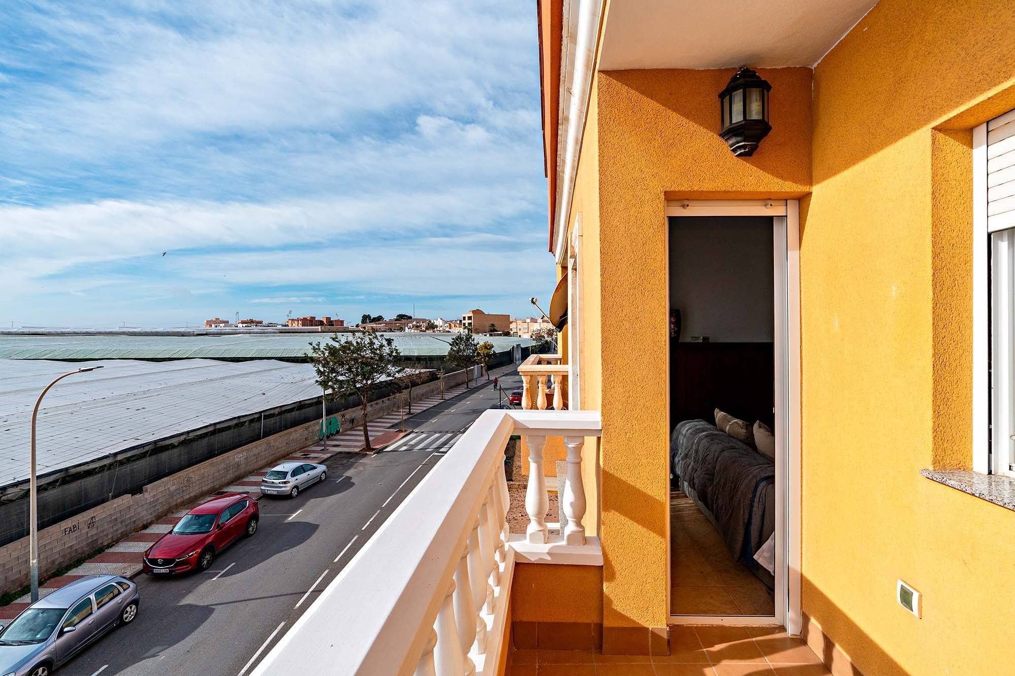 Apartment in Roquetas de Mar