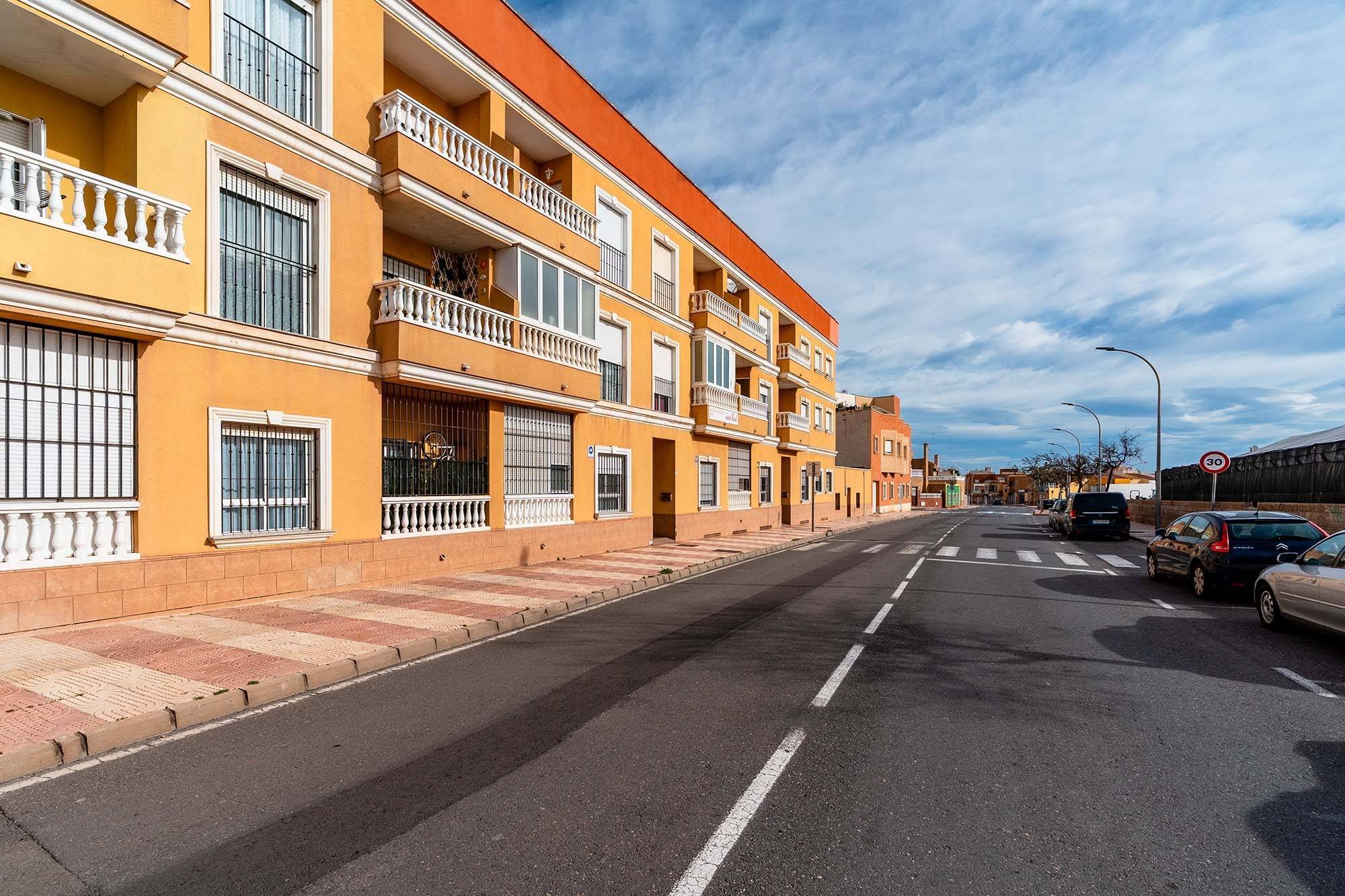 Apartment in Roquetas de Mar