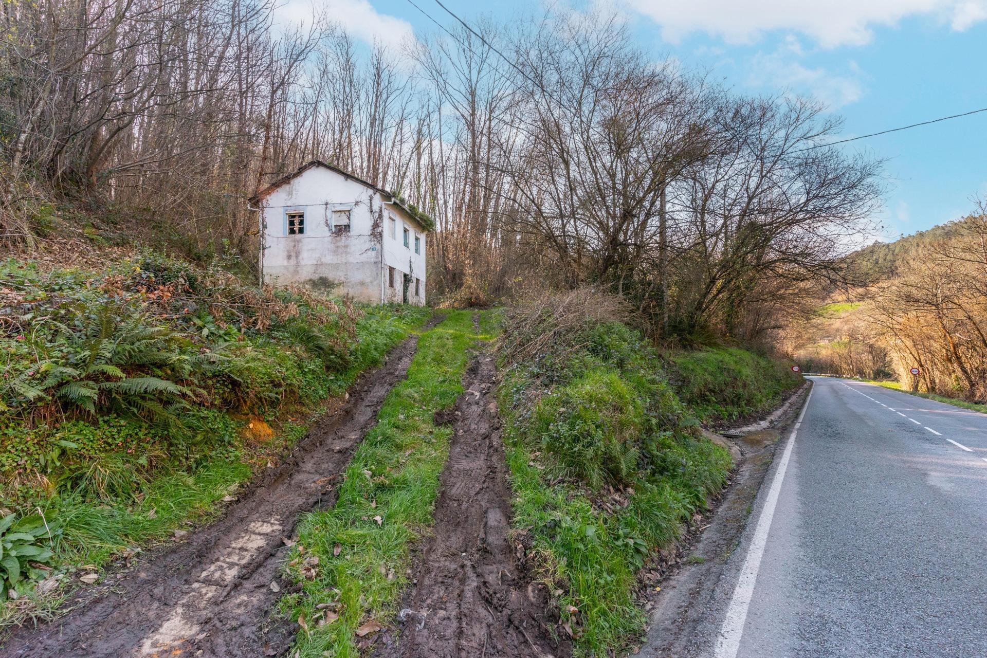 Villa in Tineo