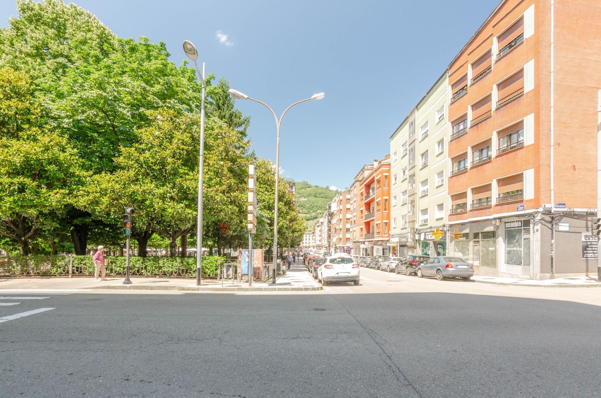 Garajes in Mieres