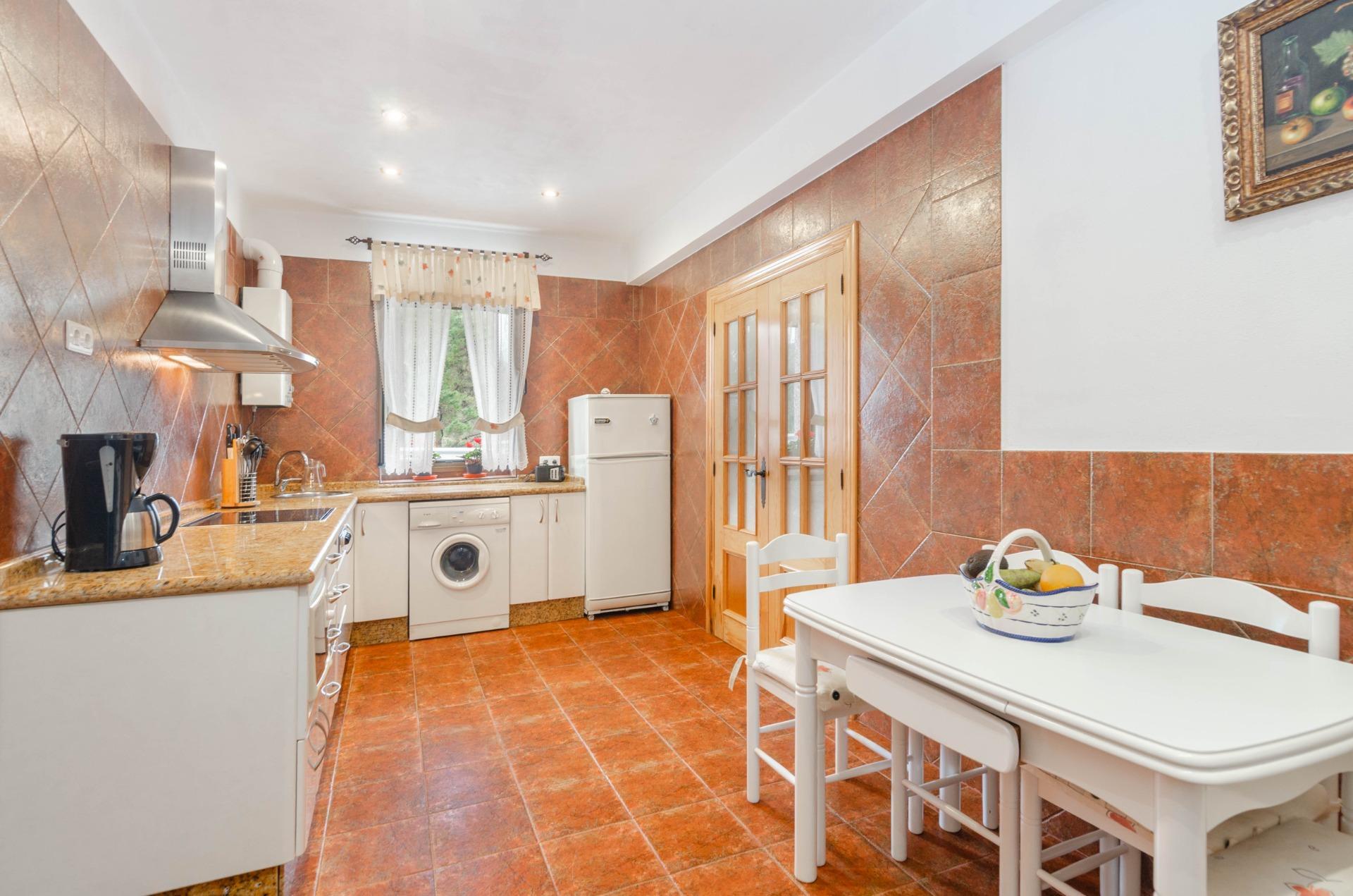 Apartment in Mieres