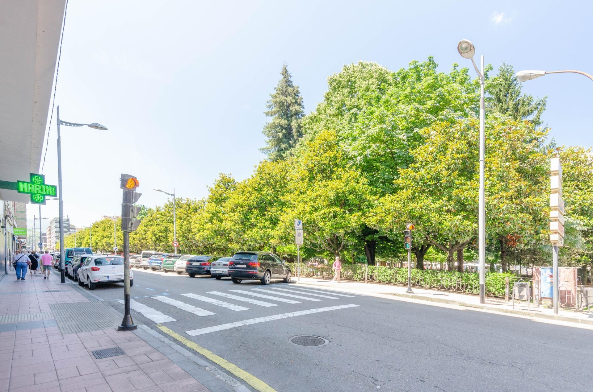 Business in Mieres