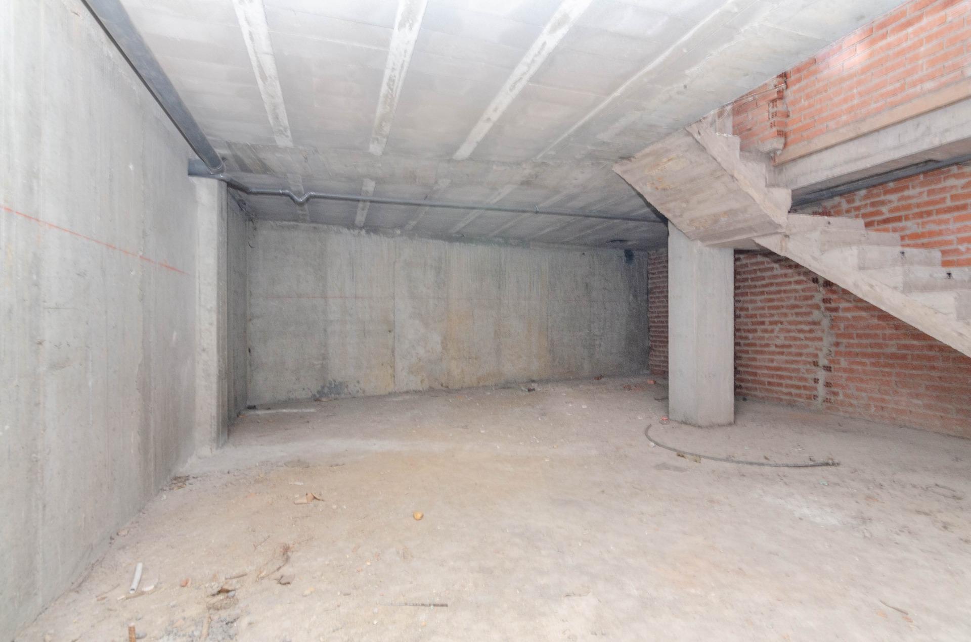 Business in Mieres