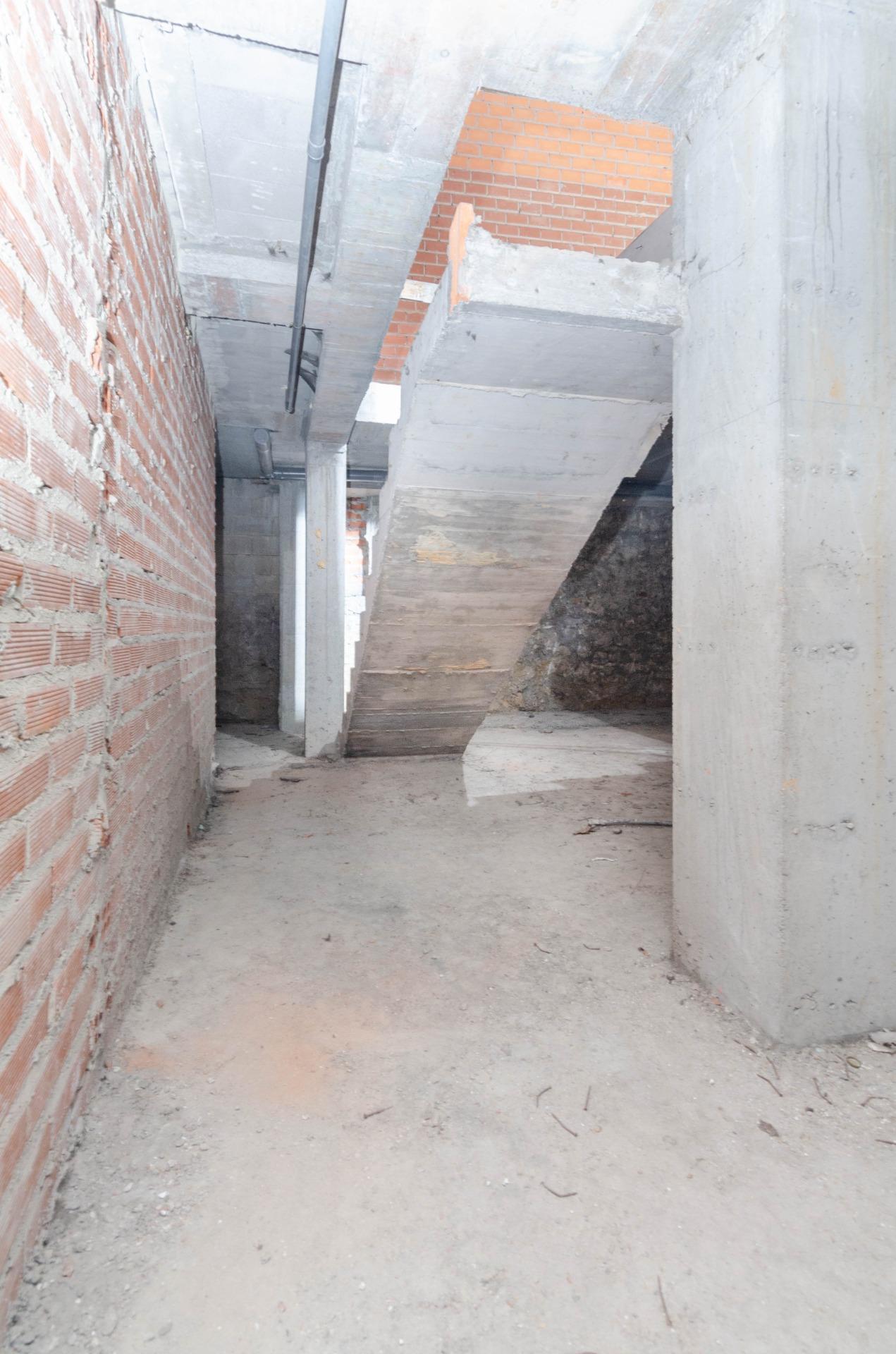 Business in Mieres