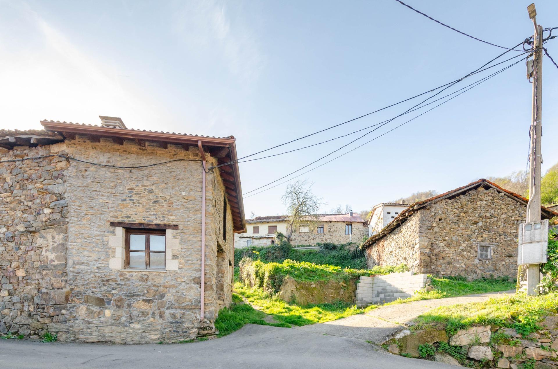 Villa in Lena