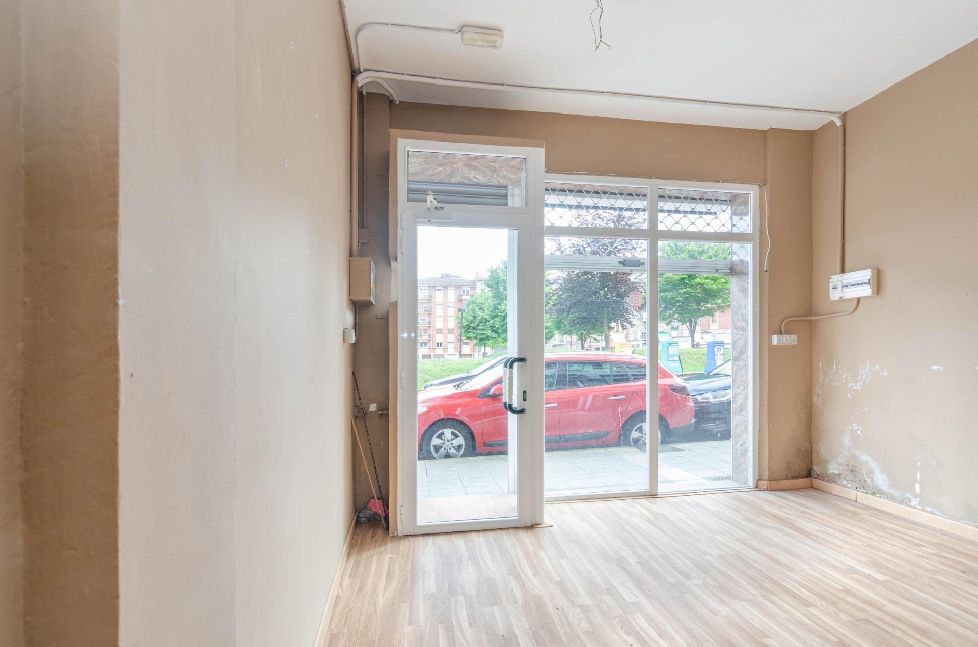 Business in Mieres