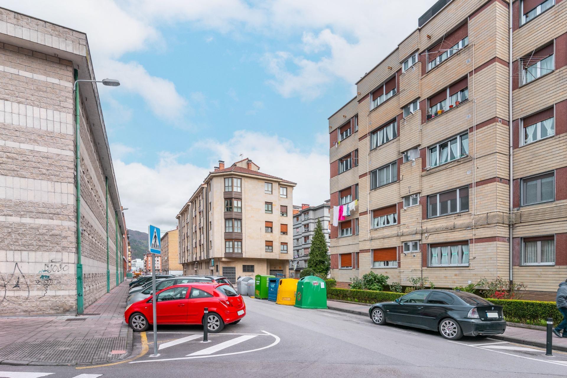 Garajes in Mieres