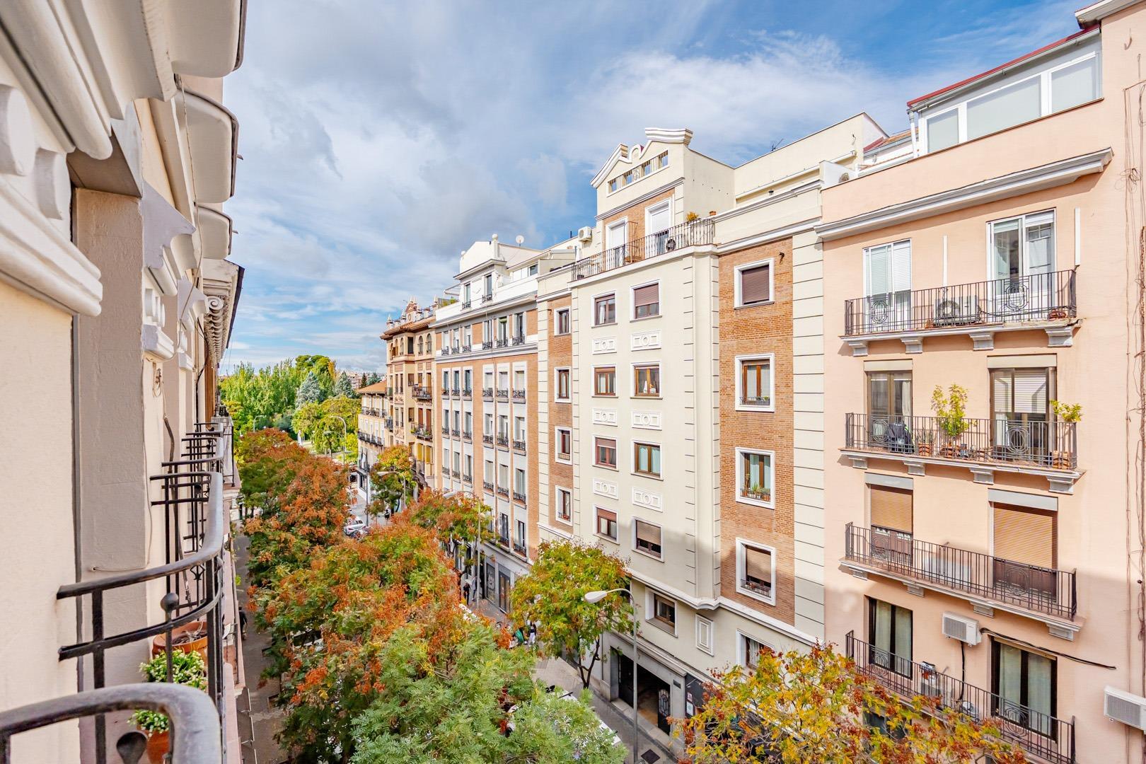 Calle Bretón de los Herreros, Chamberí, Madrid