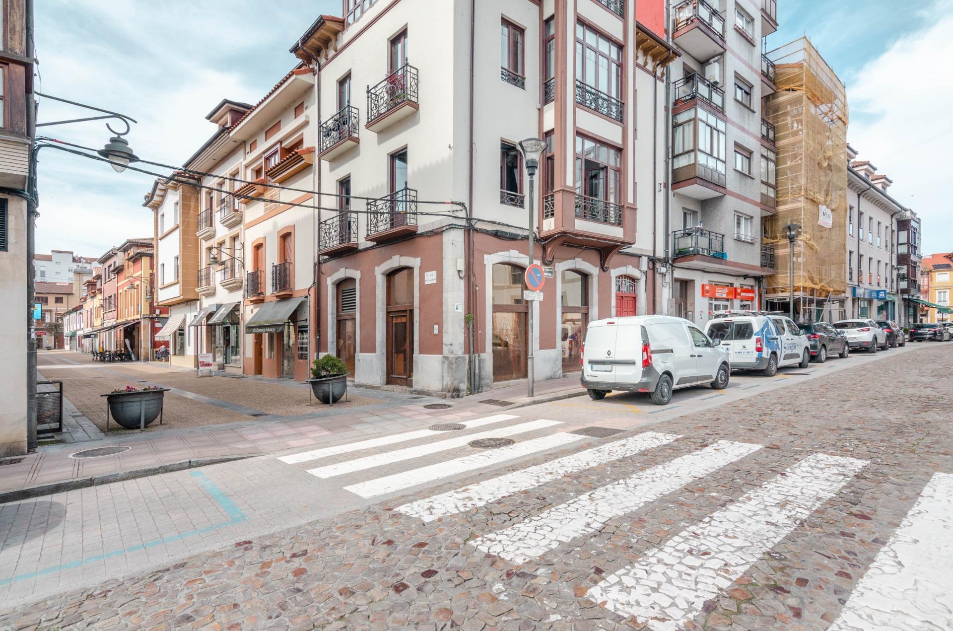 Local Comercial en venta, Pola de Siero