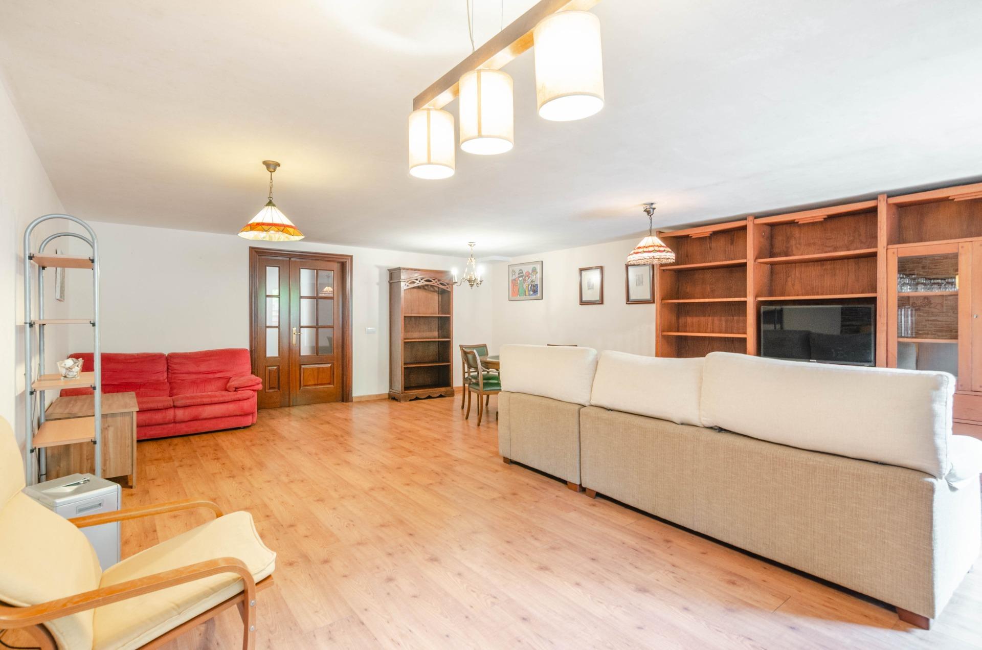 Casa en venta en calle Alerces, 12, Asturias 4/50