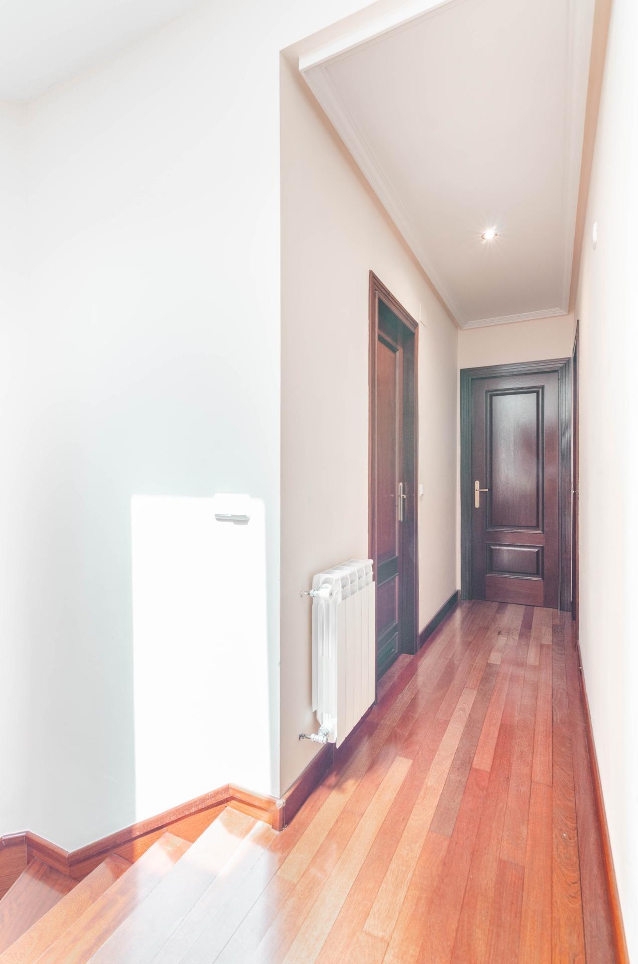 Casa en venta en calle Alerces, 12, Asturias 17/50
