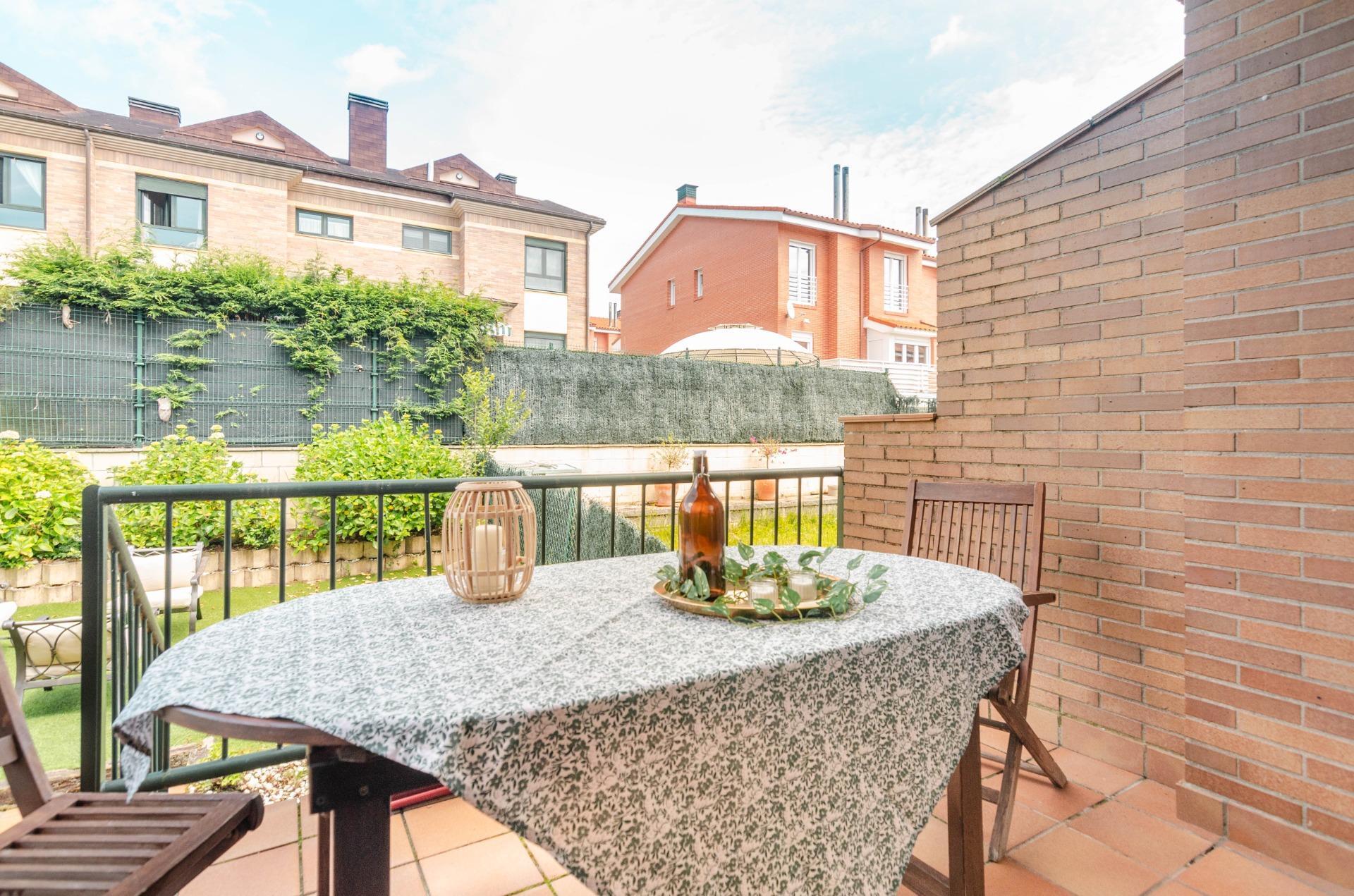Casa en venta en calle Alerces, 12, Asturias 25/50