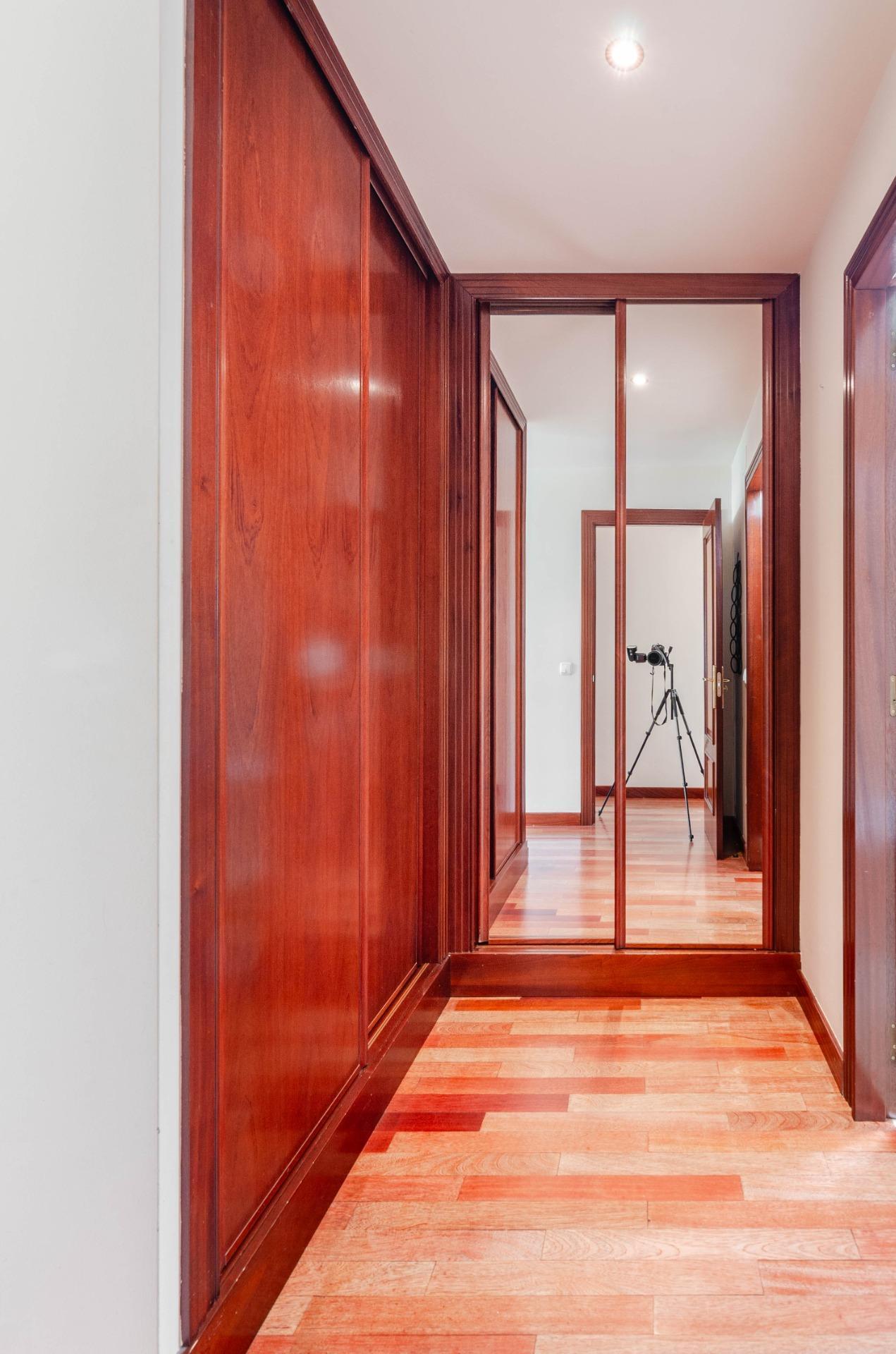 Casa en venta en calle Alerces, 12, Asturias 30/50