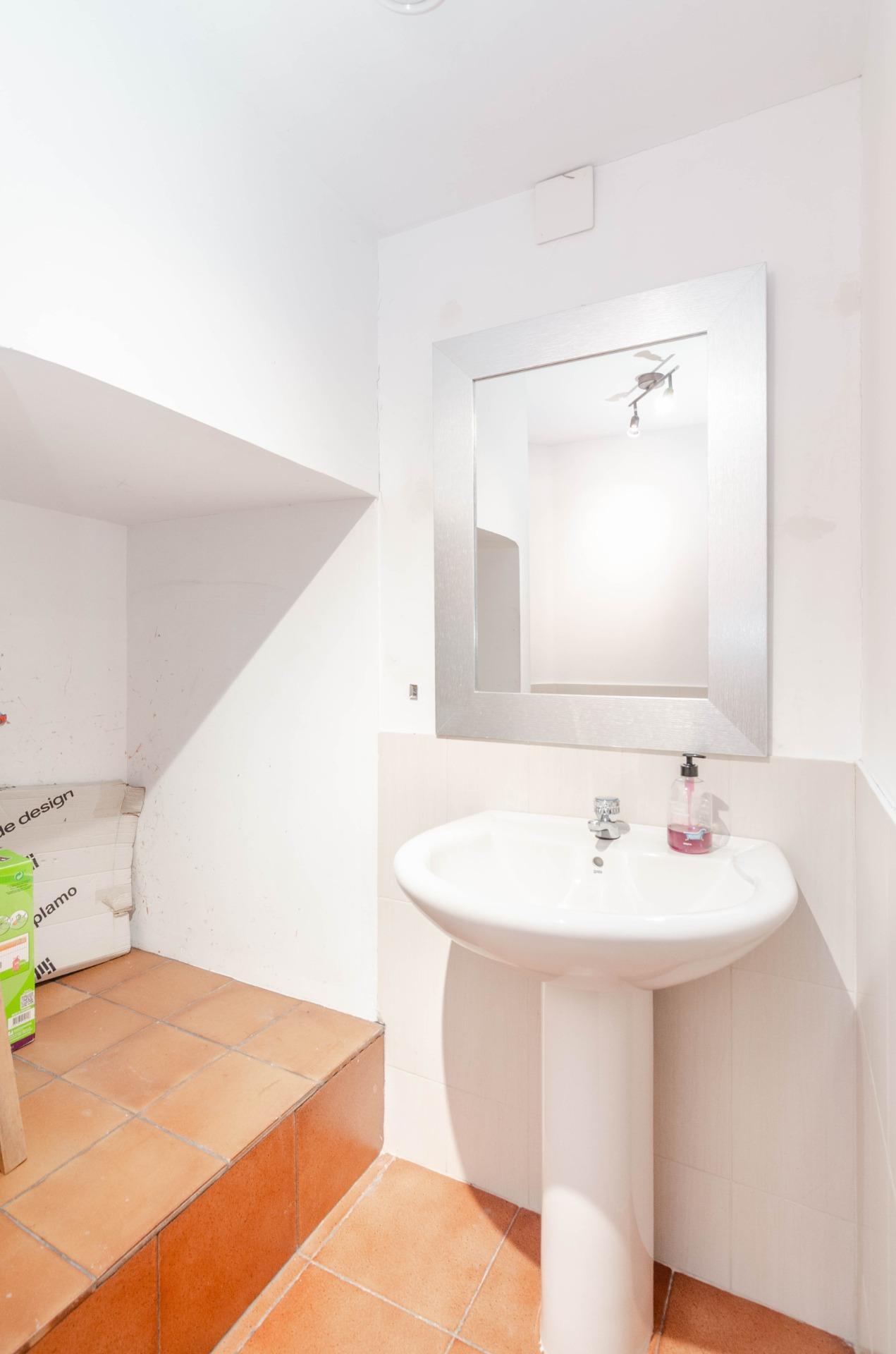 Casa en venta en calle Alerces, 12, Asturias 42/50
