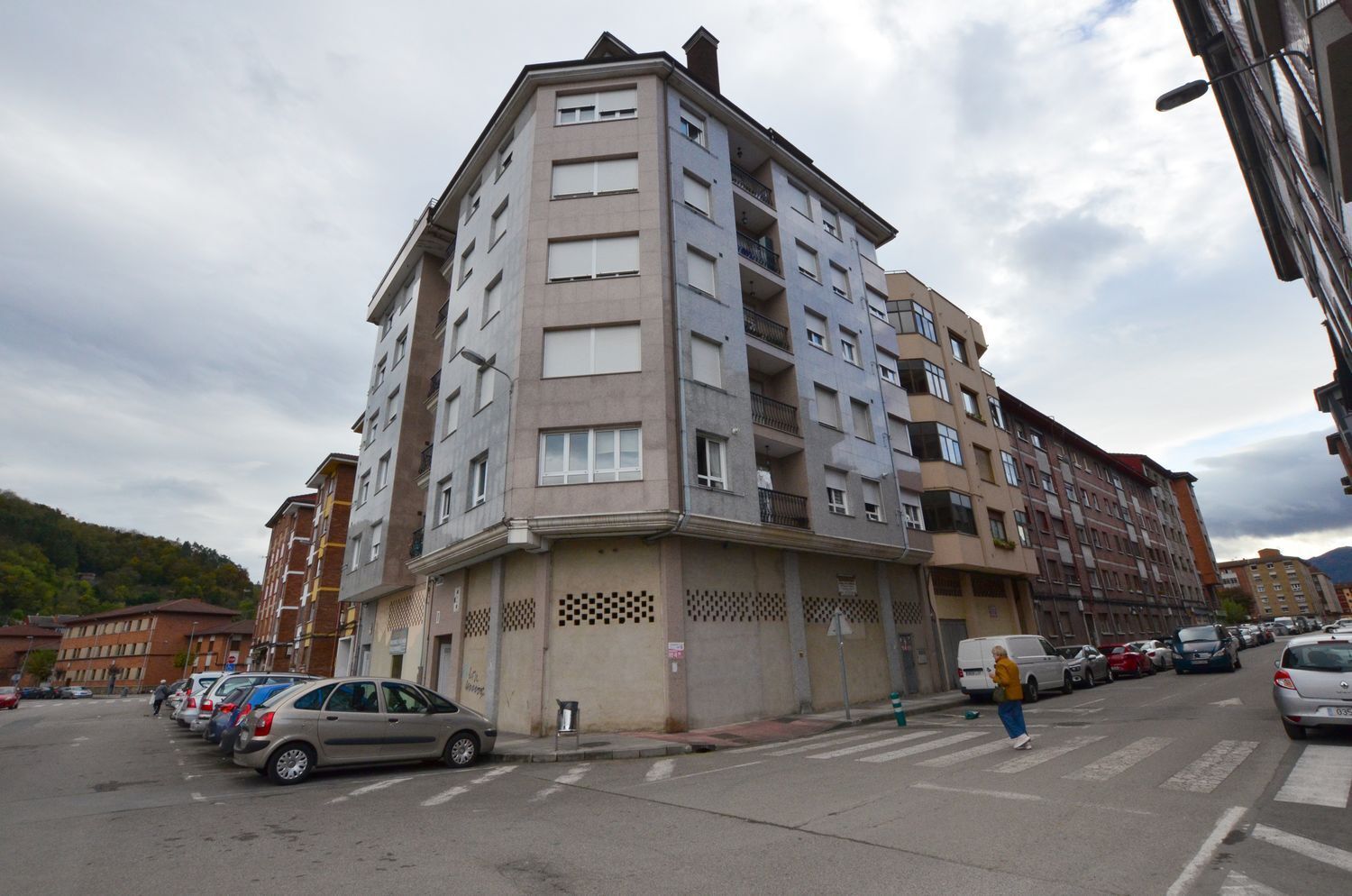 Local Comercial en venta, Mieres