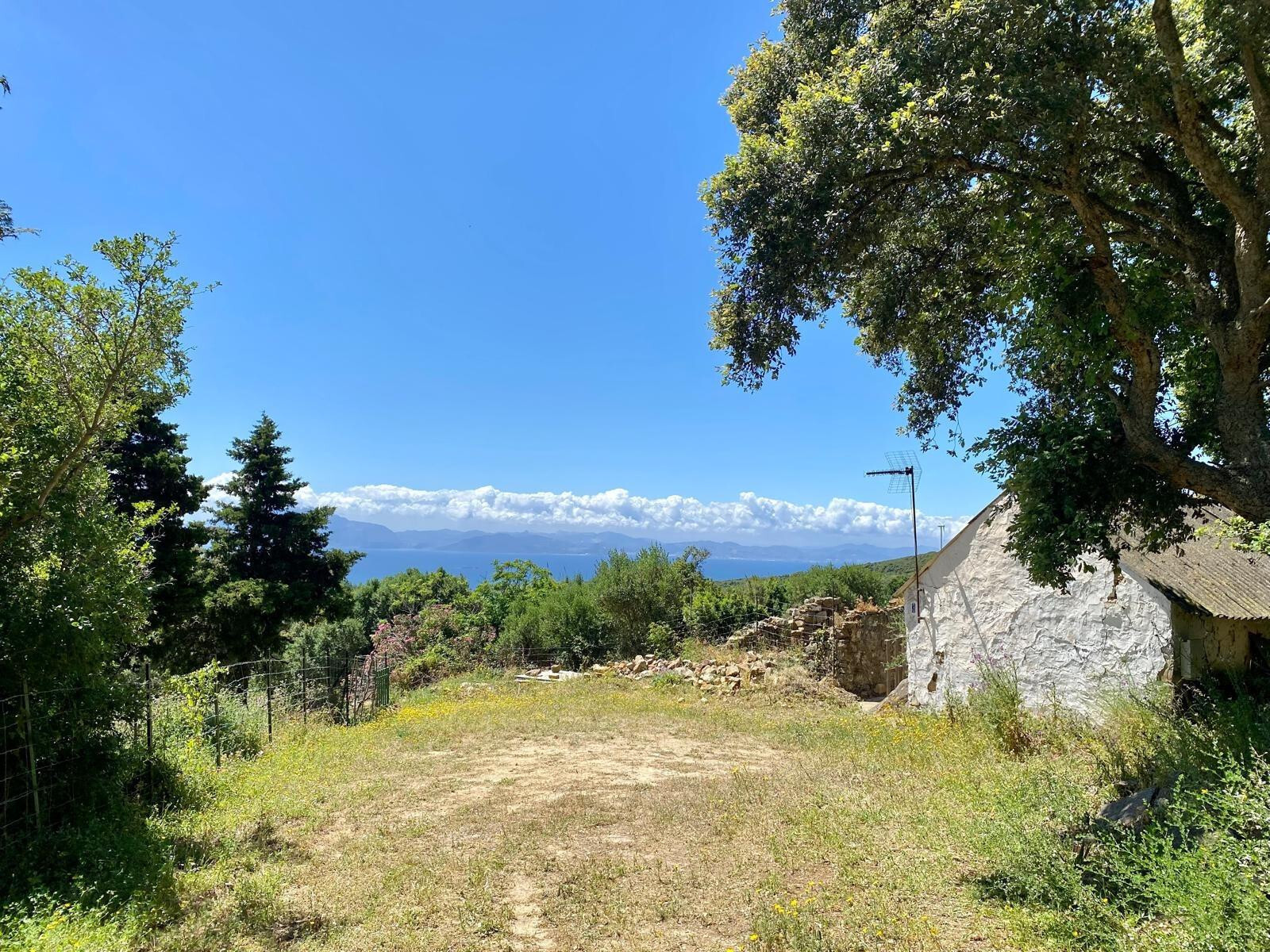 Suelo en venta, El Pelayo
