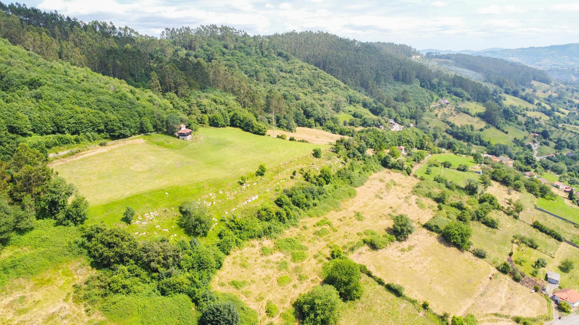 Suelo en venta, Oviedo