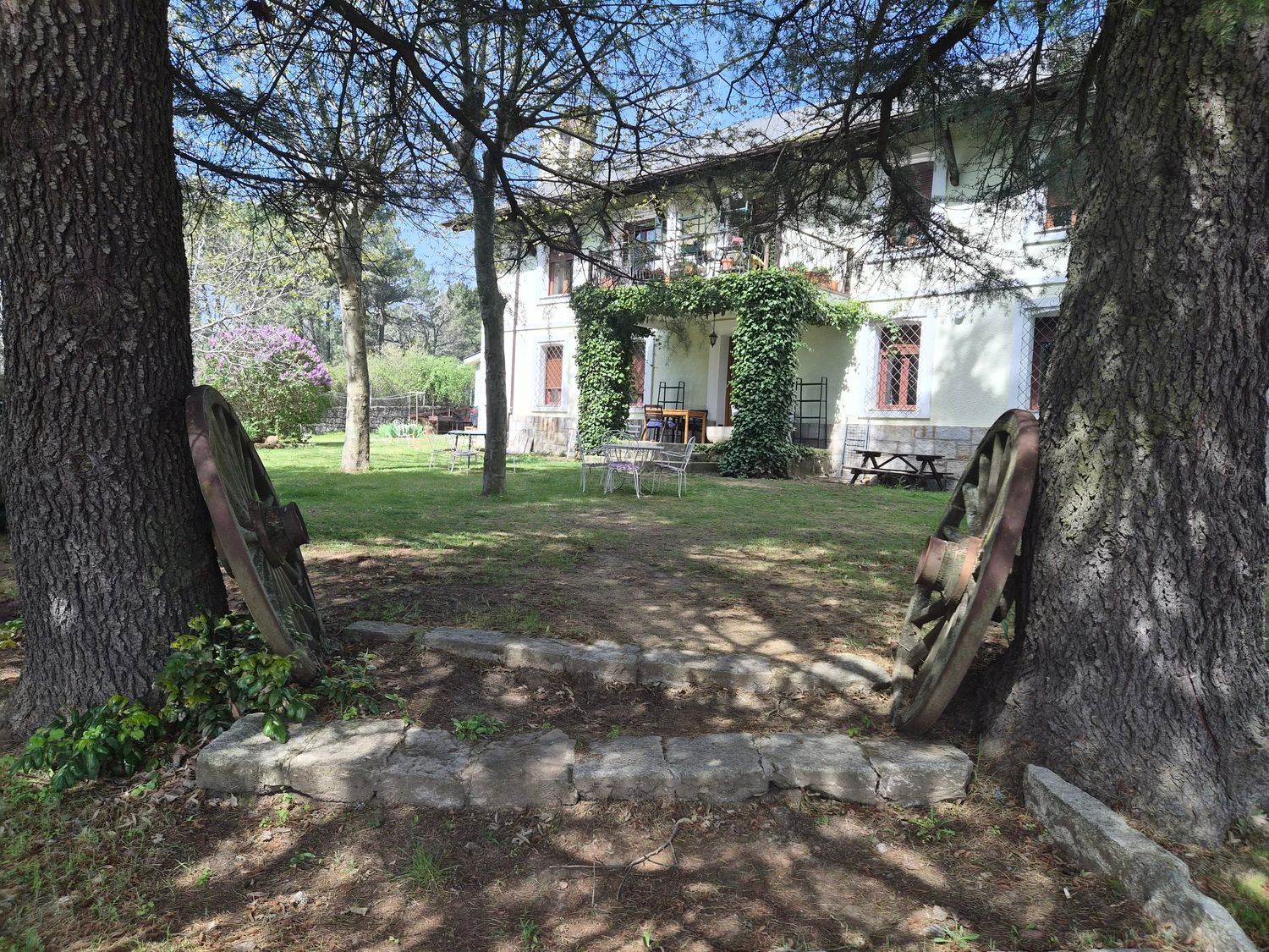 Casa en venta  calle CL ALCALDE PACO AZAÑEDO, Las Navas del Marqués  39/50