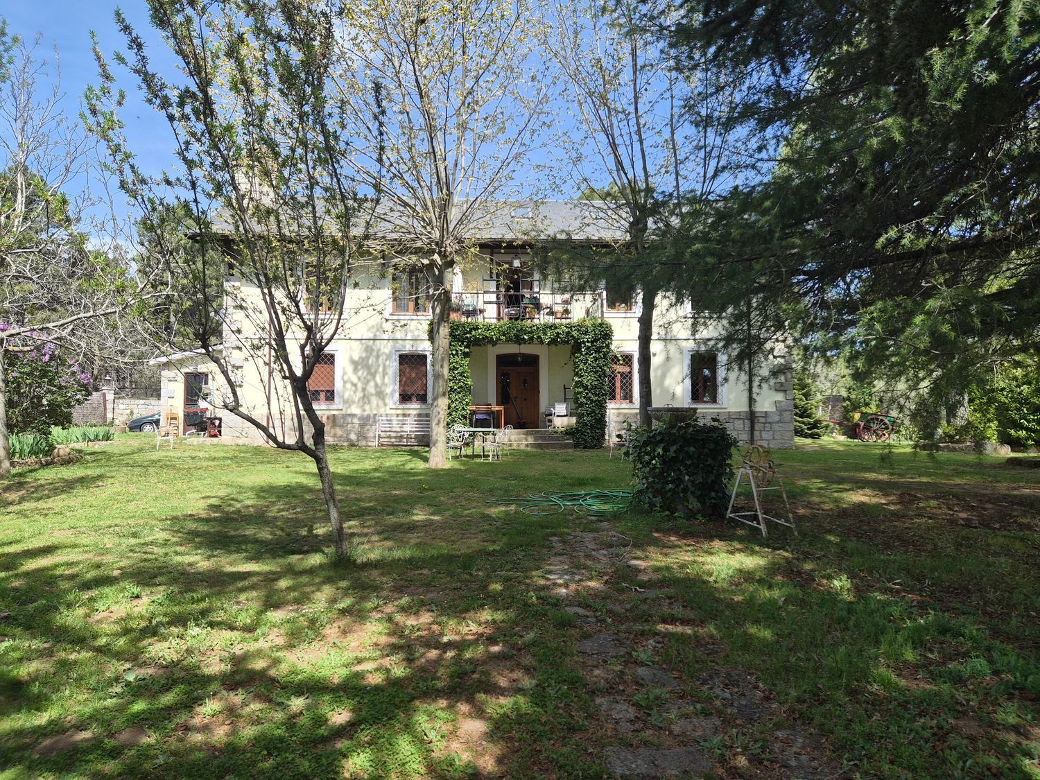 Casa en venta  calle CL ALCALDE PACO AZAÑEDO, Las Navas del Marqués  41/50