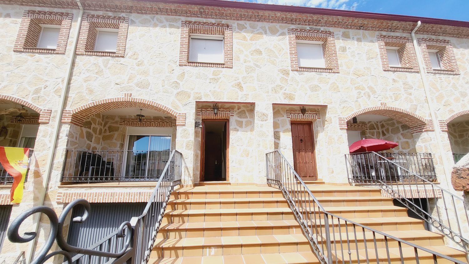 Chalet adosado en venta, Navaluenga, Ãvila, Ãvila