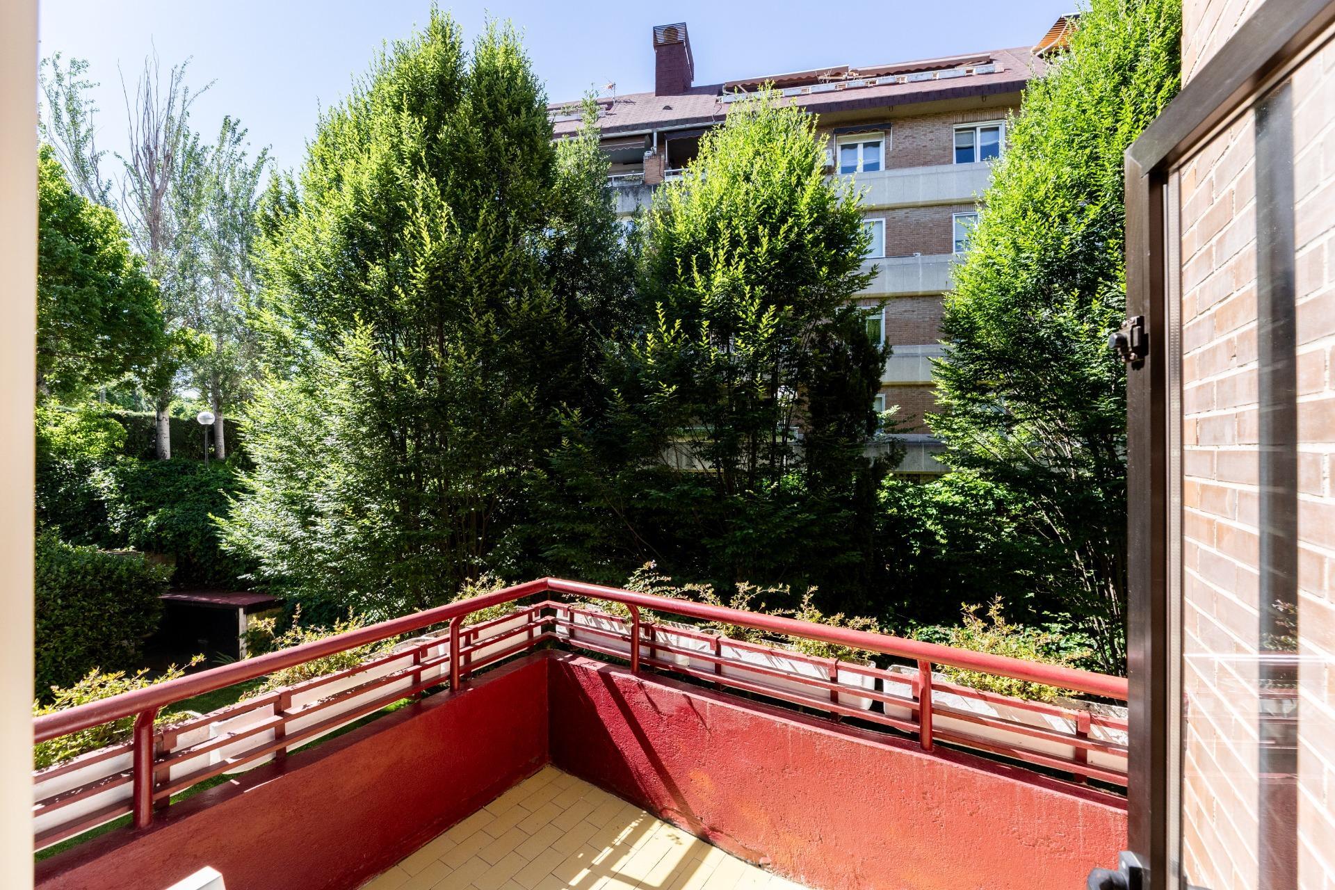 Piso en venta en calle España, Majadahonda 17/31