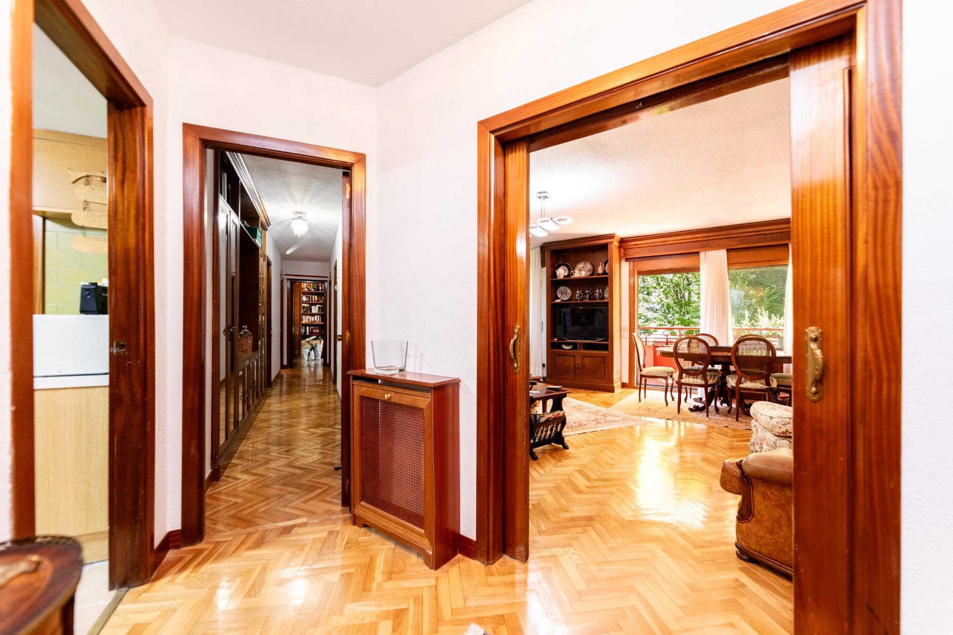 Piso en venta en calle España, Majadahonda 25/31