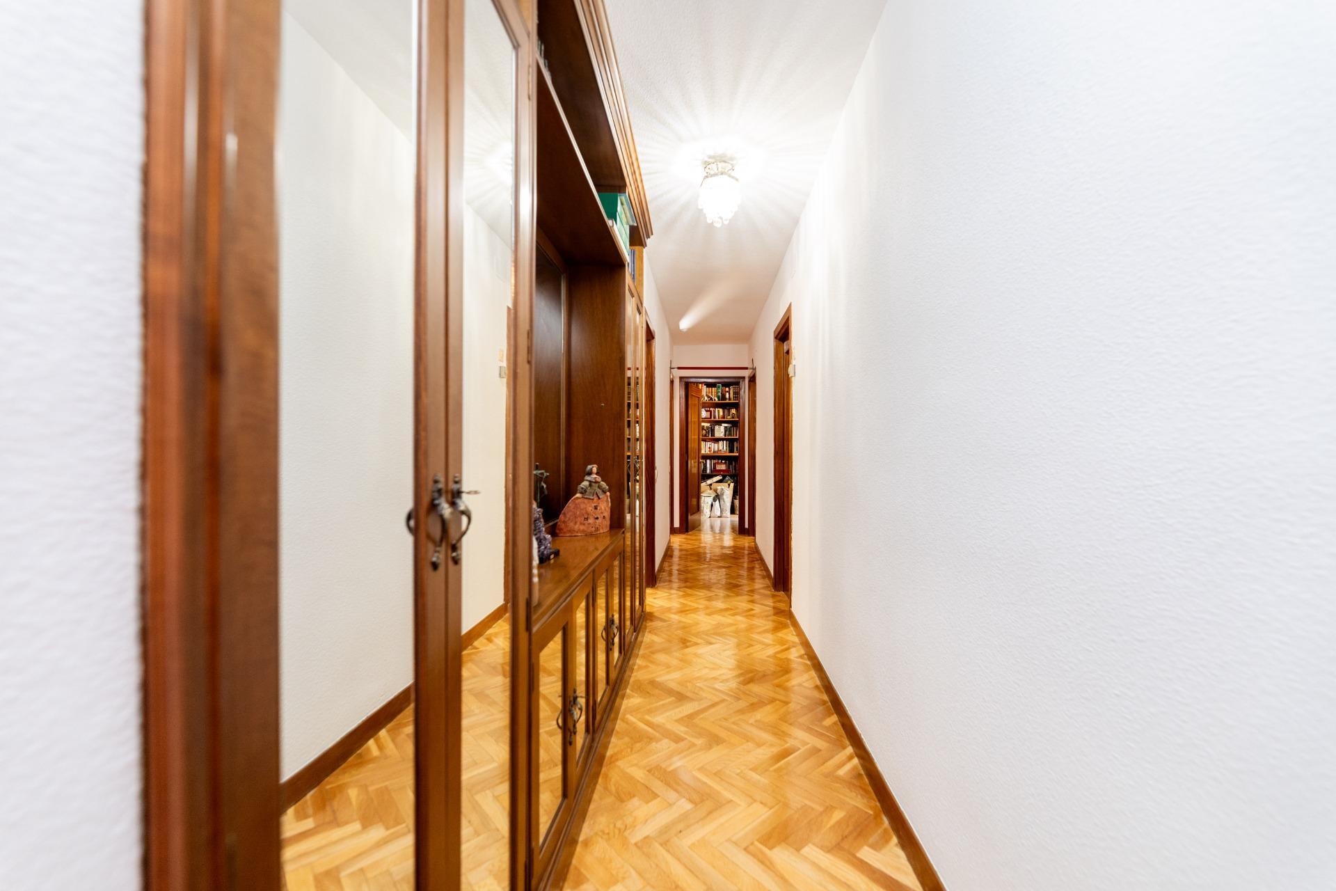 Piso en venta en calle España, Majadahonda 29/31