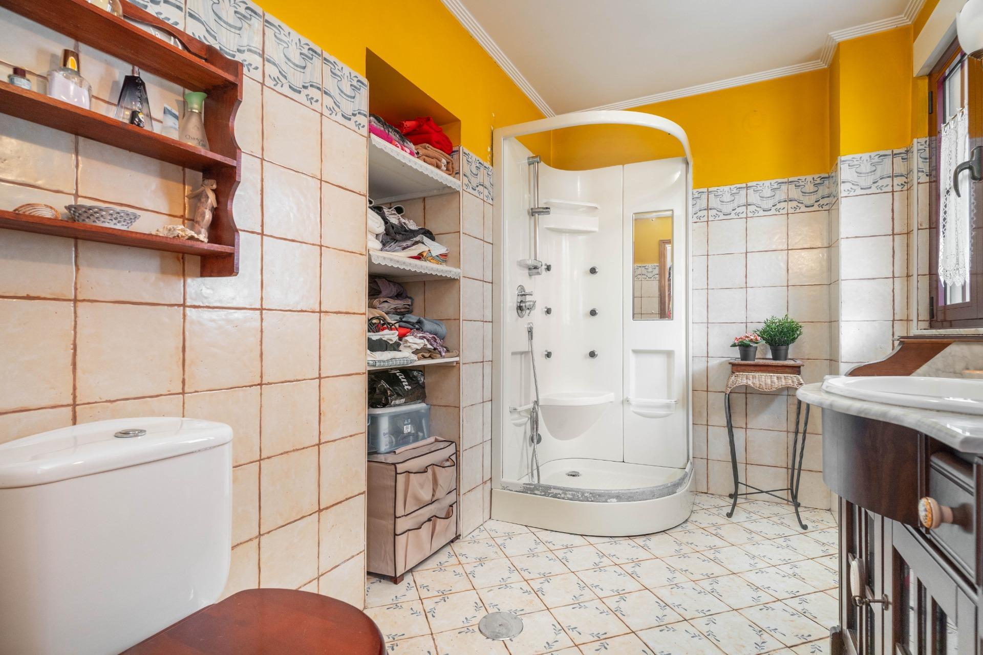 Casa en venta  calle JOSE MANUEL BOBES, 26, Lugo de Llanera, Asturias  2/49