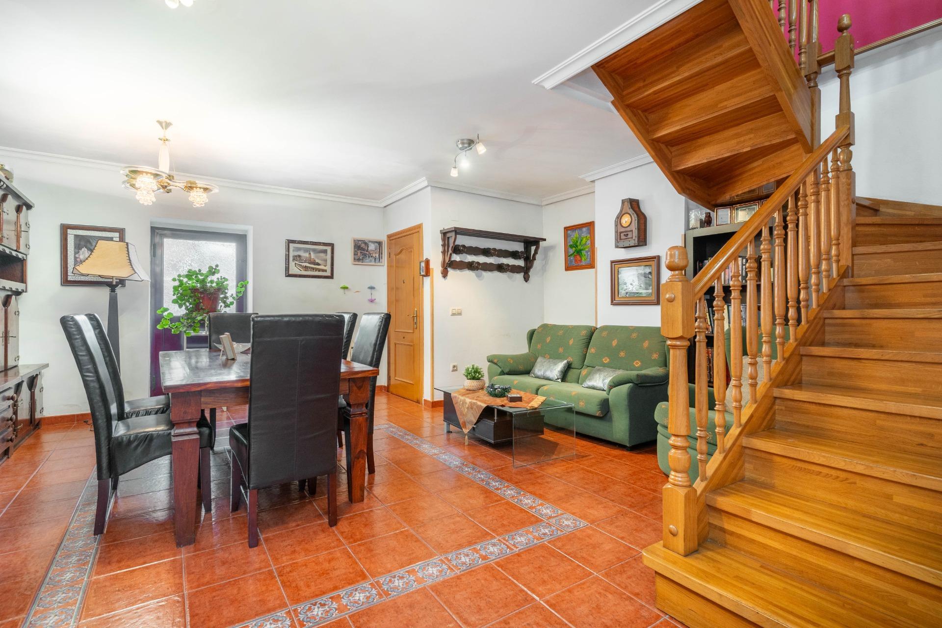 Casa en venta  calle JOSE MANUEL BOBES, 26, Lugo de Llanera, Asturias  4/49