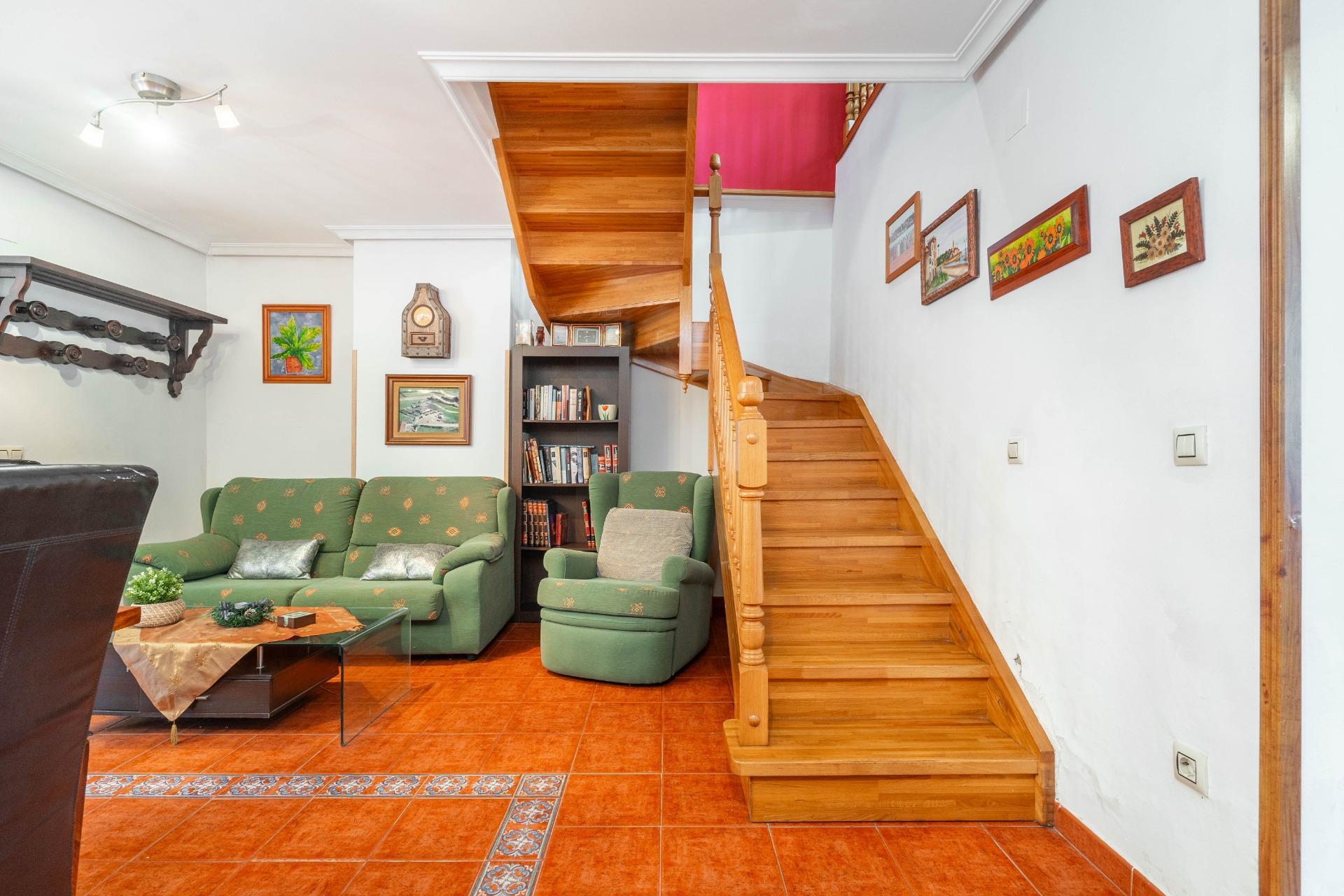 Casa en venta  calle JOSE MANUEL BOBES, 26, Lugo de Llanera, Asturias  5/49