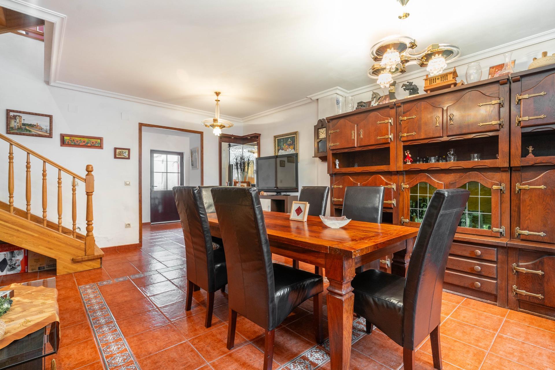 Casa en venta  calle JOSE MANUEL BOBES, 26, Lugo de Llanera, Asturias  7/49