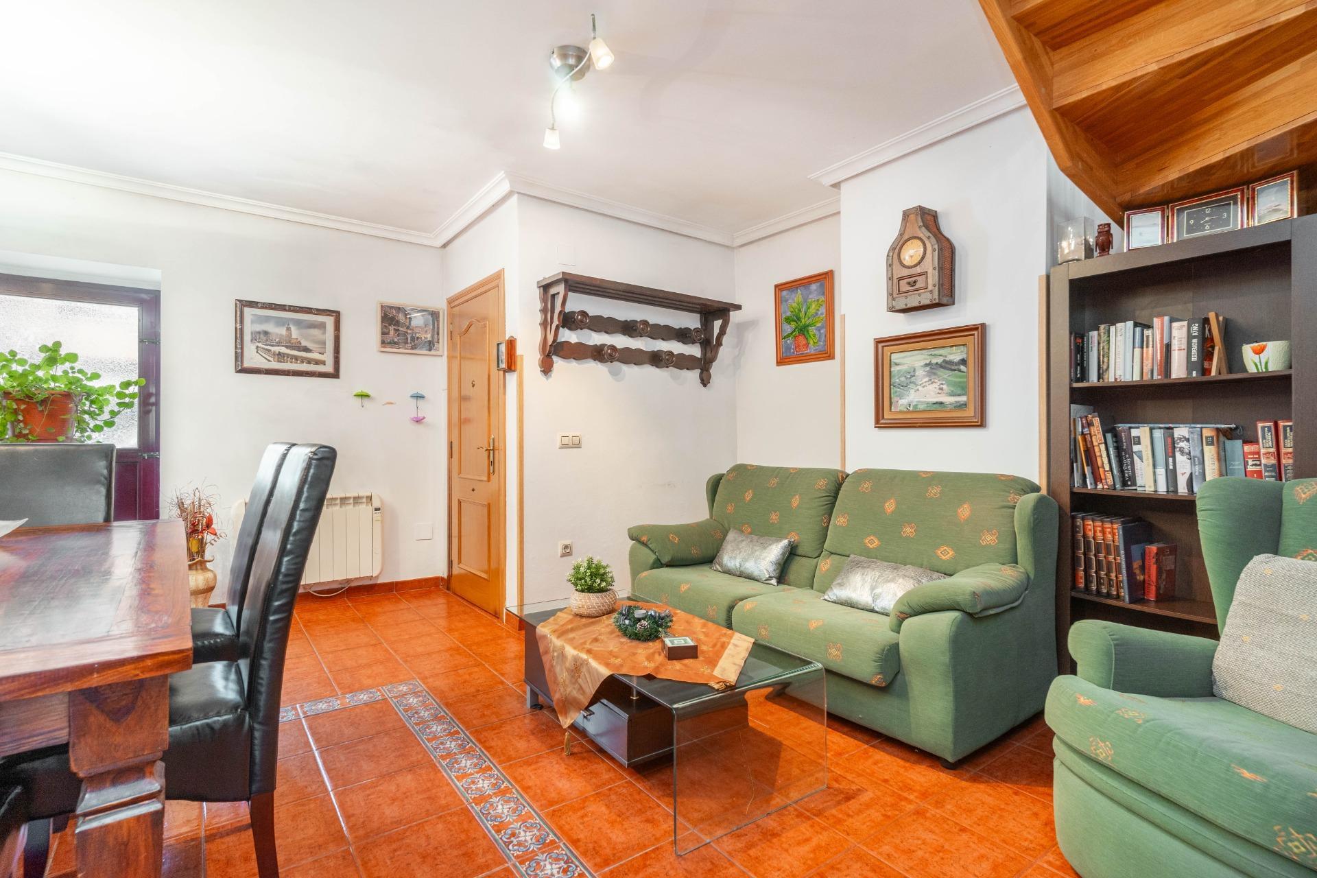 Casa en venta  calle JOSE MANUEL BOBES, 26, Lugo de Llanera, Asturias  9/49