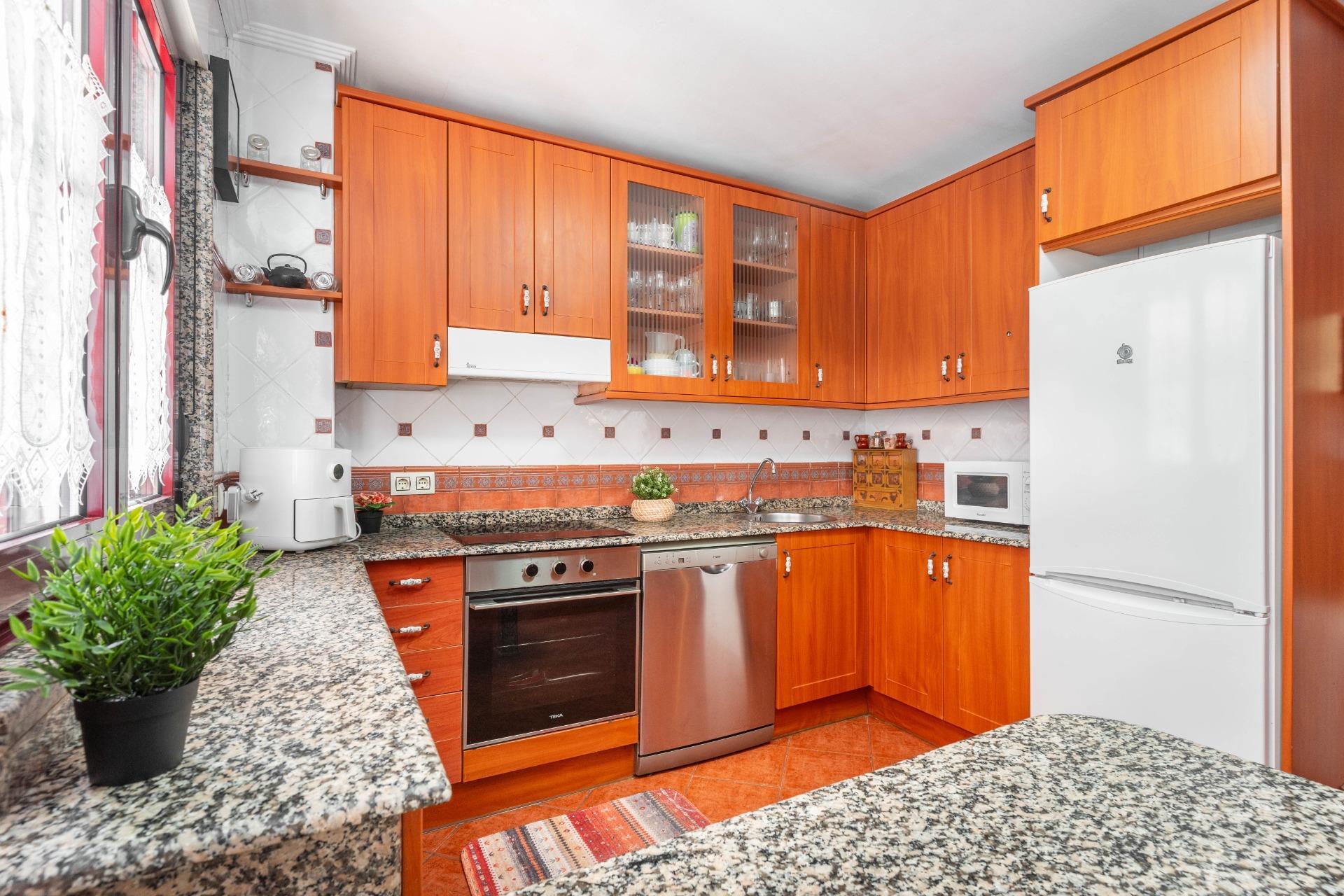 Casa en venta  calle JOSE MANUEL BOBES, 26, Lugo de Llanera, Asturias  11/49