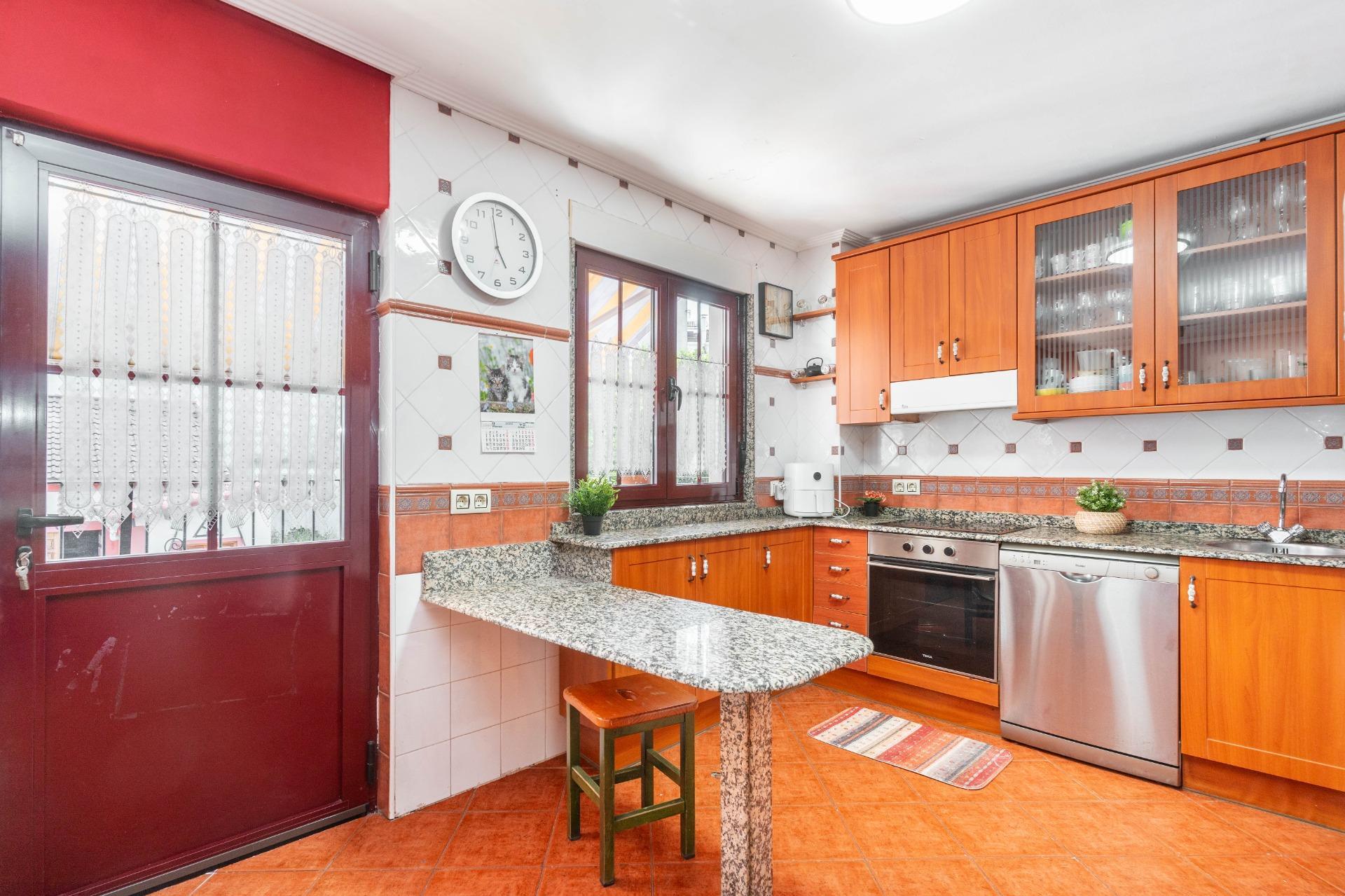 Casa en venta  calle JOSE MANUEL BOBES, 26, Lugo de Llanera, Asturias  14/49