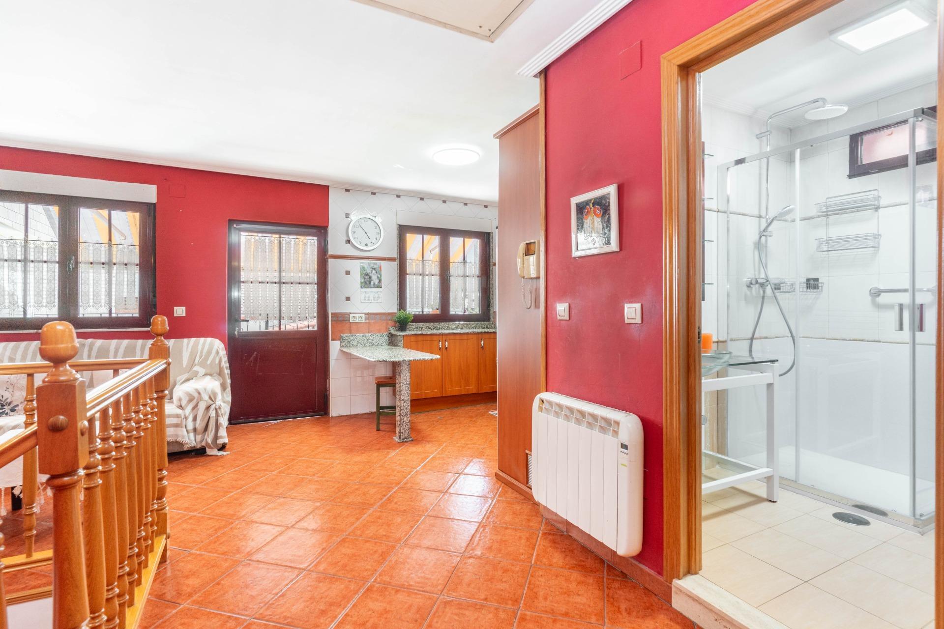 Casa en venta  calle JOSE MANUEL BOBES, 26, Lugo de Llanera, Asturias  19/49