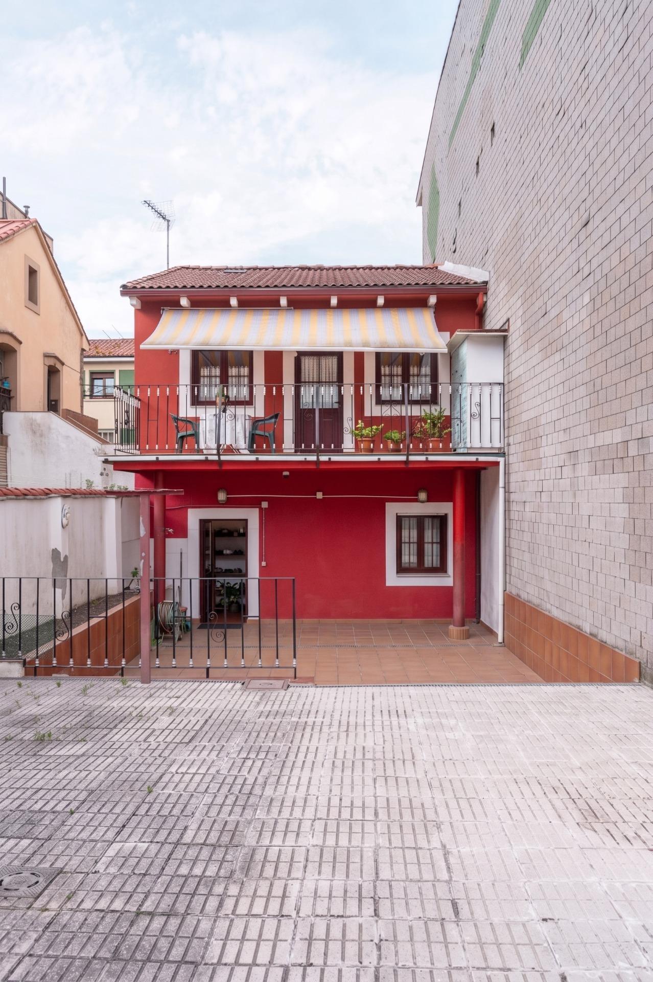 Casa en venta  calle JOSE MANUEL BOBES, 26, Lugo de Llanera, Asturias  47/49