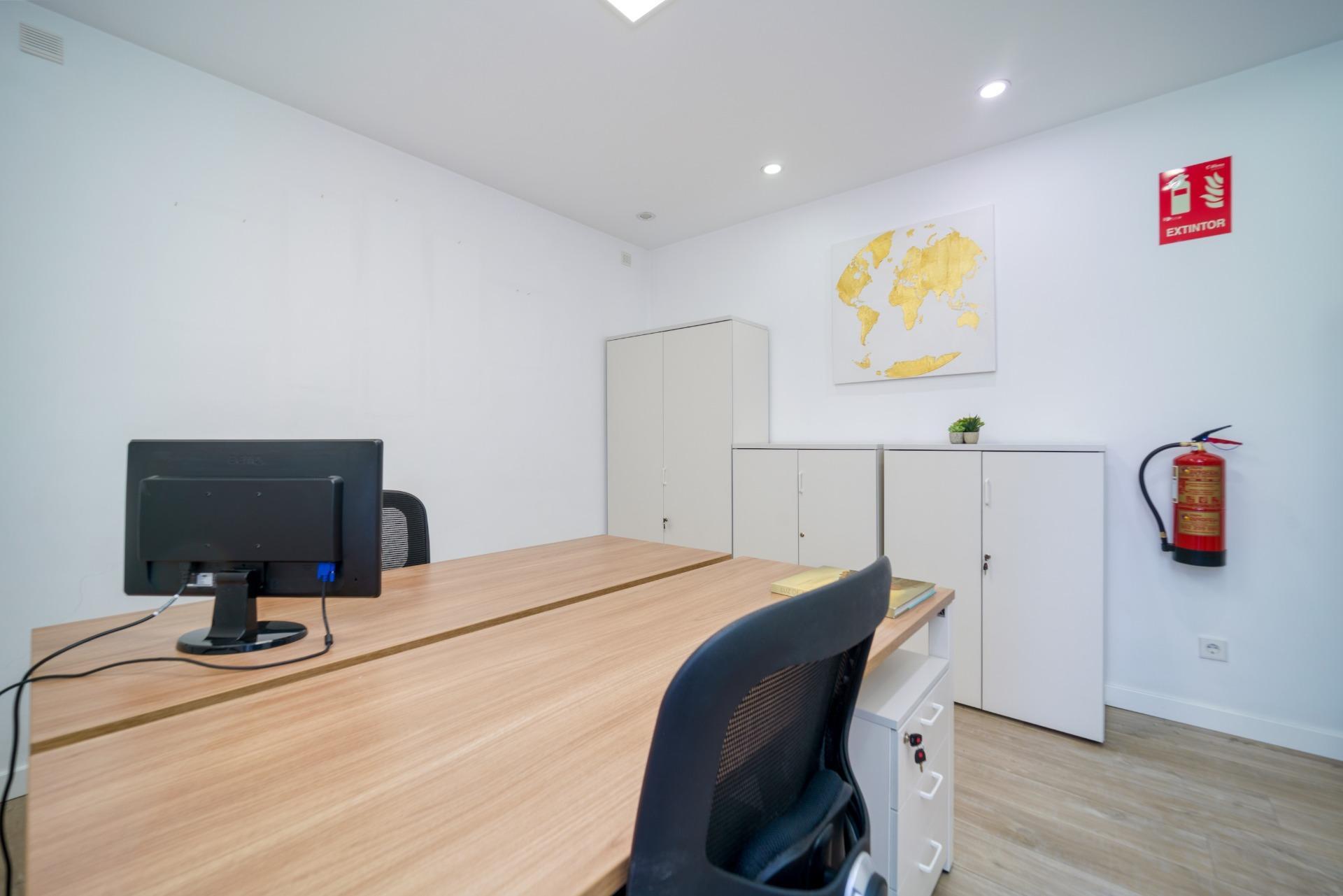 Oficina en alquiler  Madrid  48/57