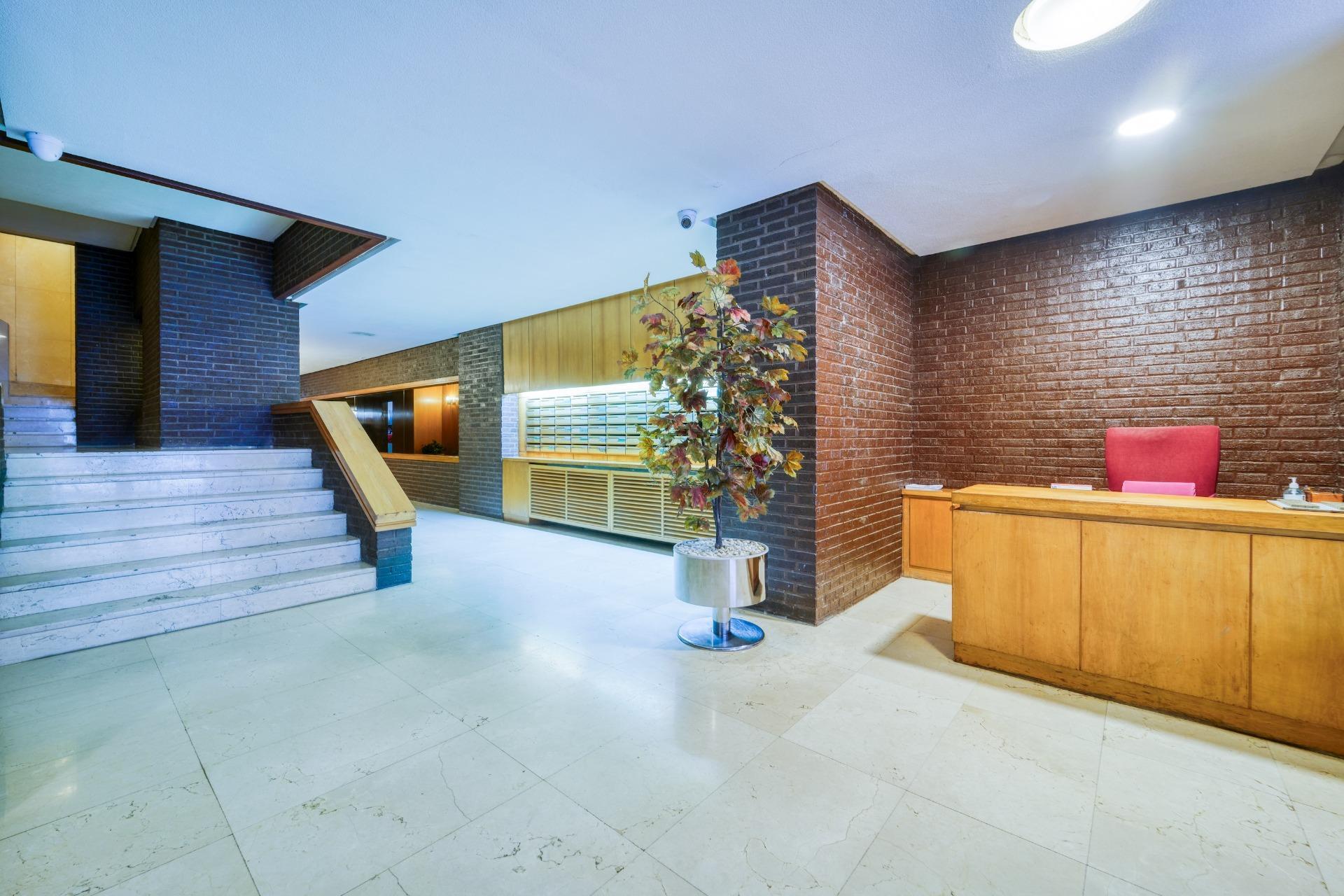 Oficina en alquiler  Madrid  53/57