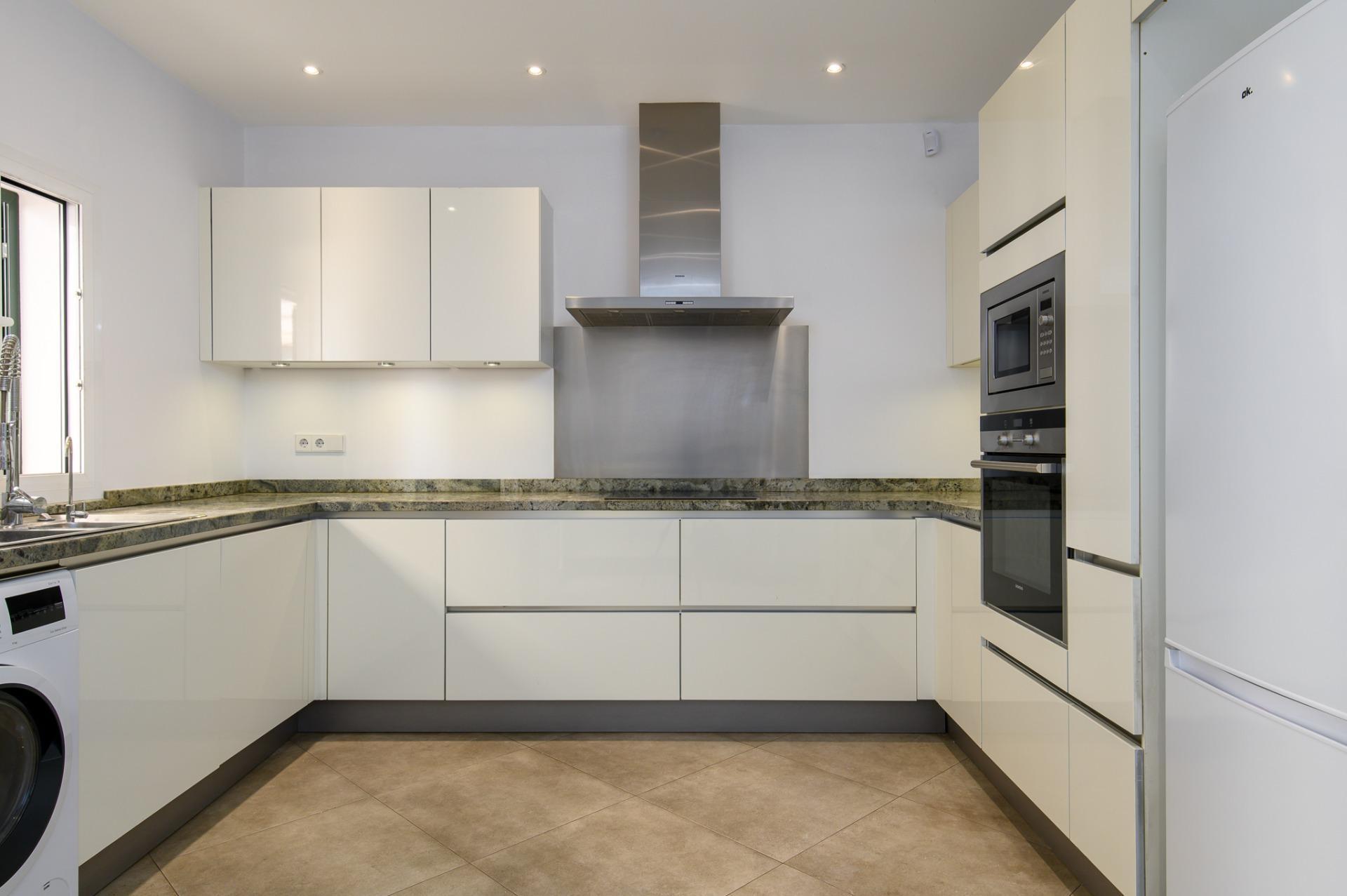 Piso en venta en calle Baro De Santa Maria Del S, Palma de Mallorca 7/25