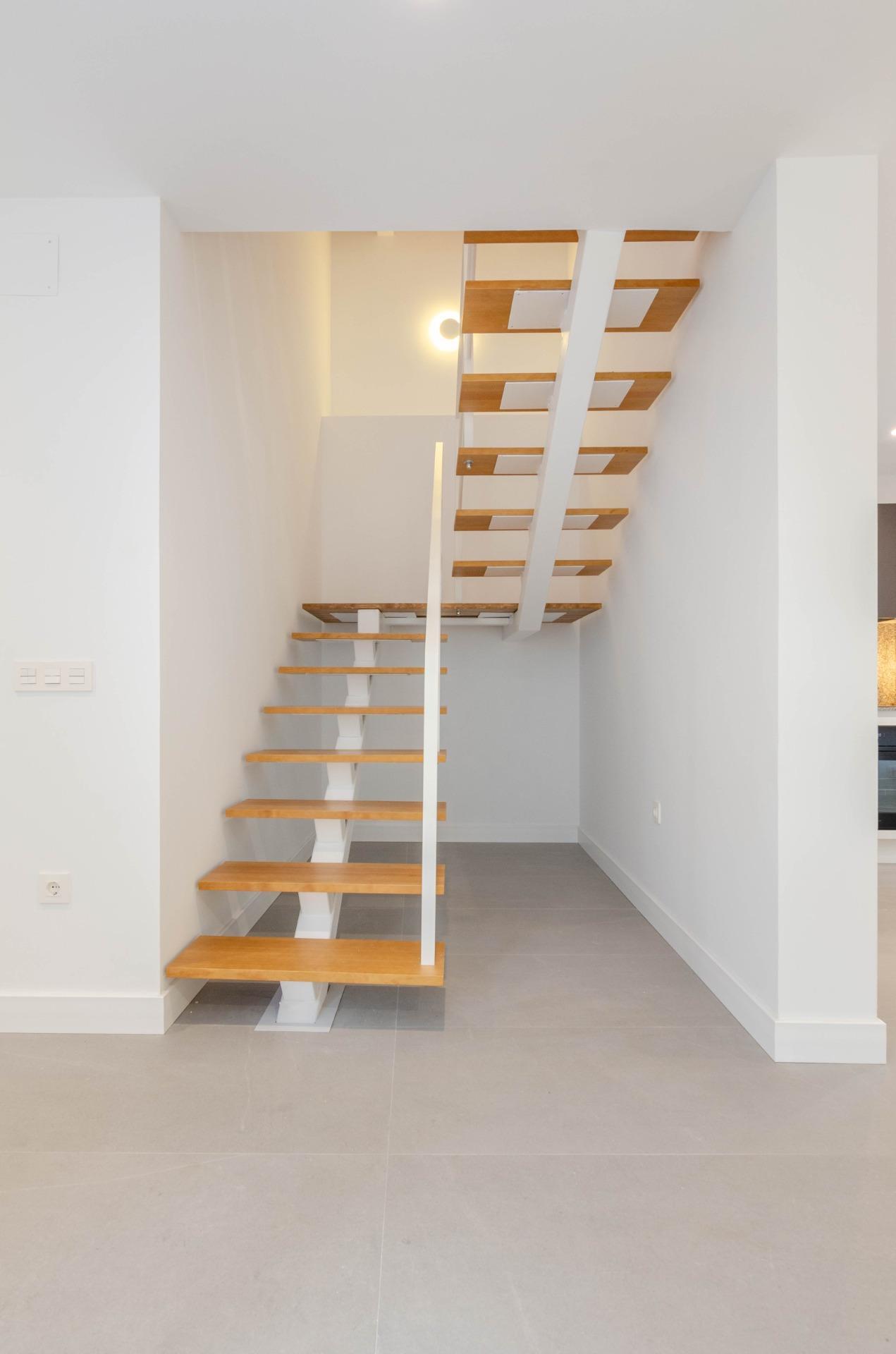 Casa en venta  calle ANTONIO F HEVIA-S J NIEVA, 9, Aviles  12/50