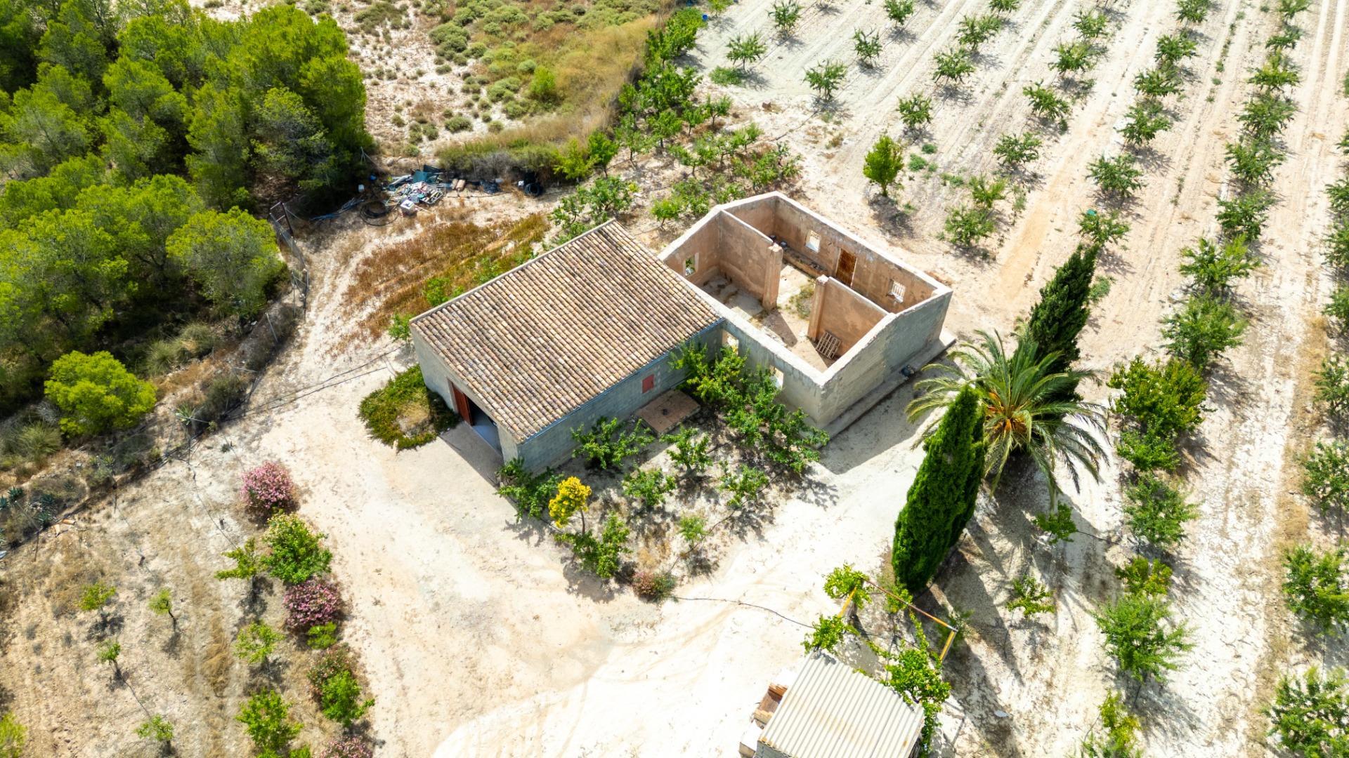 Nave Industrial en venta en Cieza 4/23