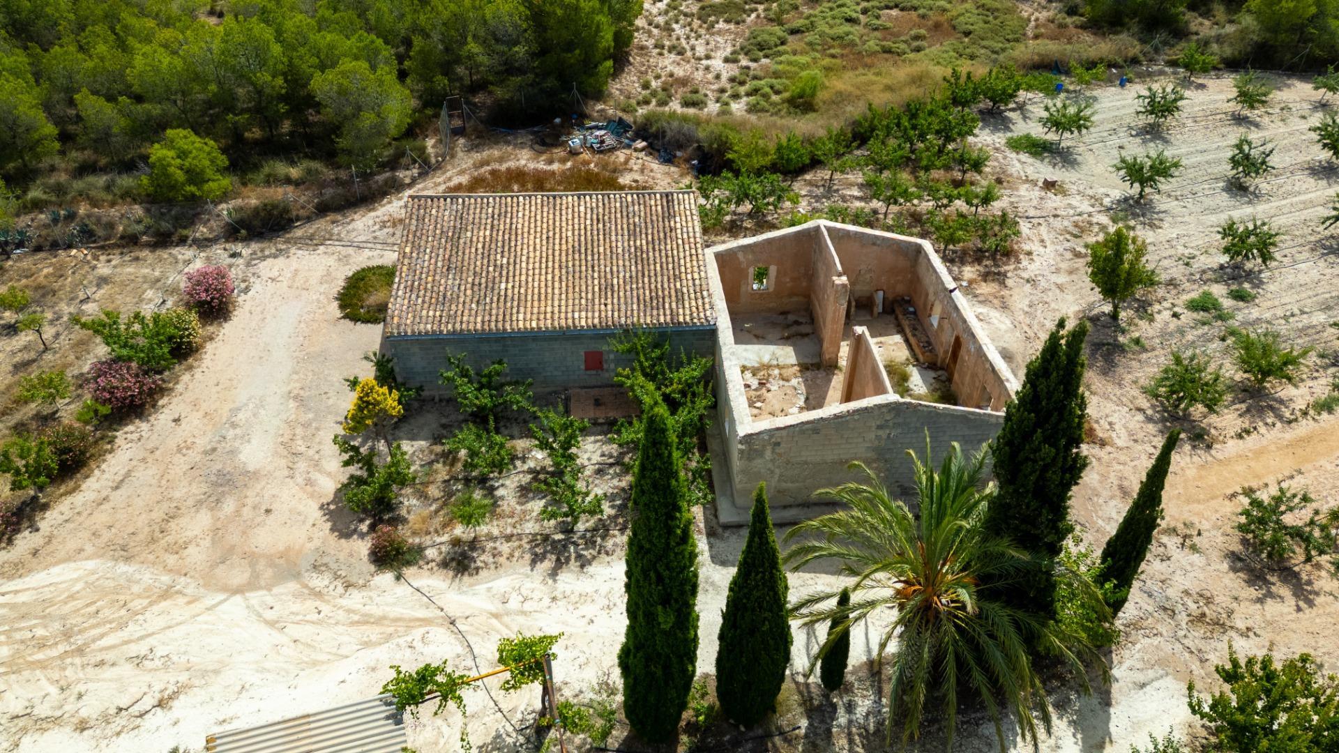 Nave Industrial en venta en Cieza 9/23