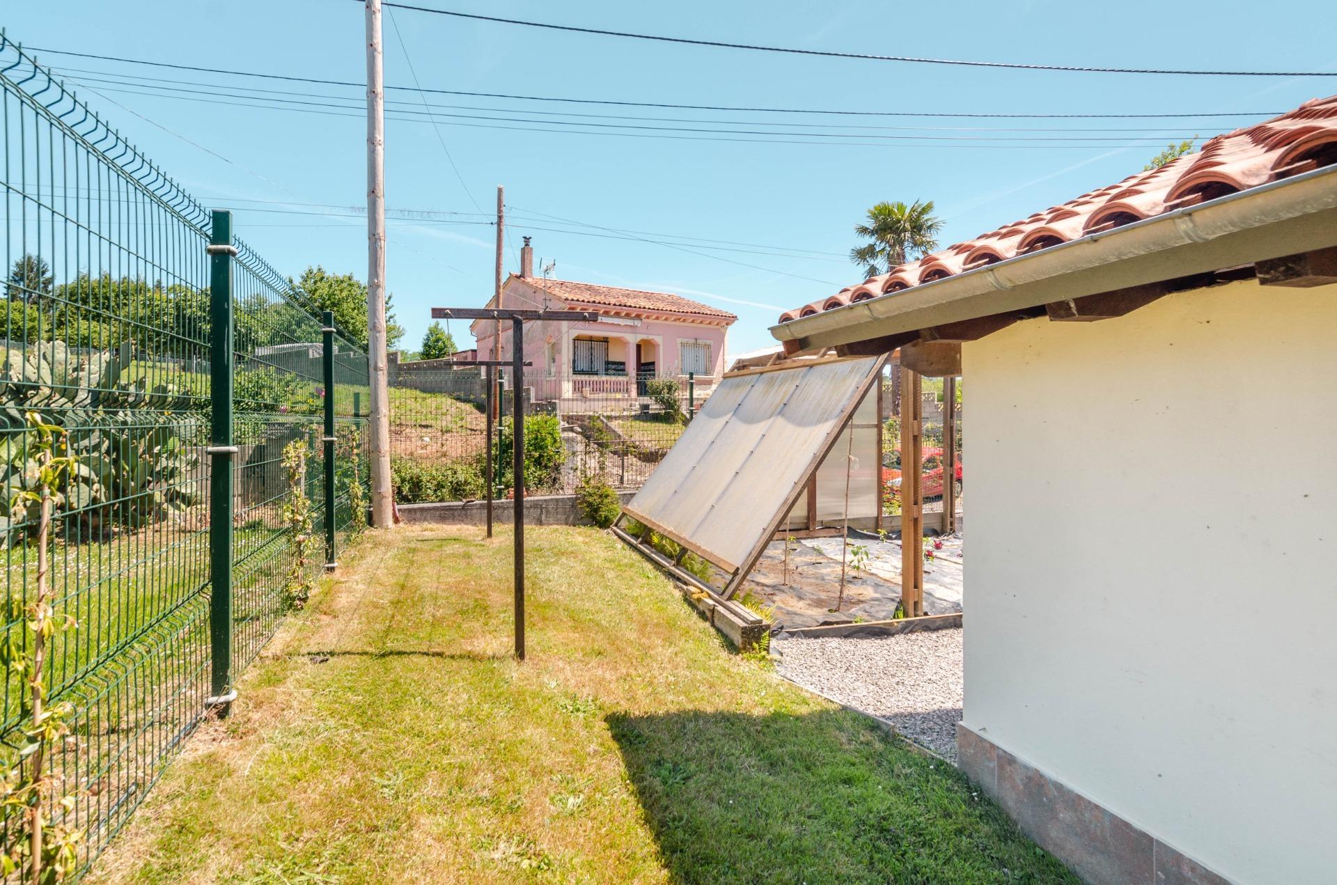 Casa en venta en calle Pañeda Nueva, 46,  El Mesón La Tabla, Asturias 16/73