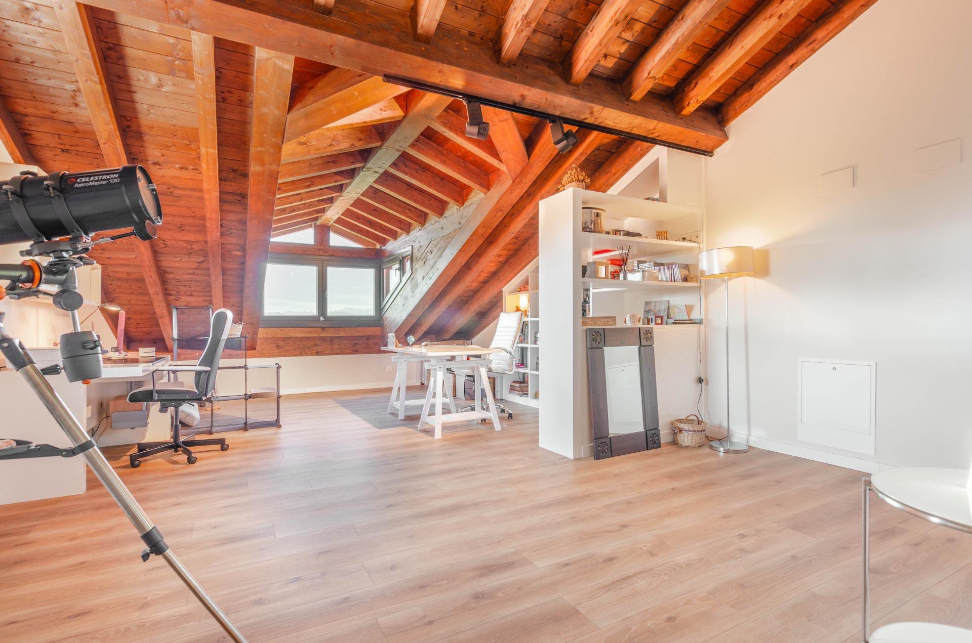 Casa en venta en calle Pañeda Nueva, 46,  El Mesón La Tabla, Asturias 52/73