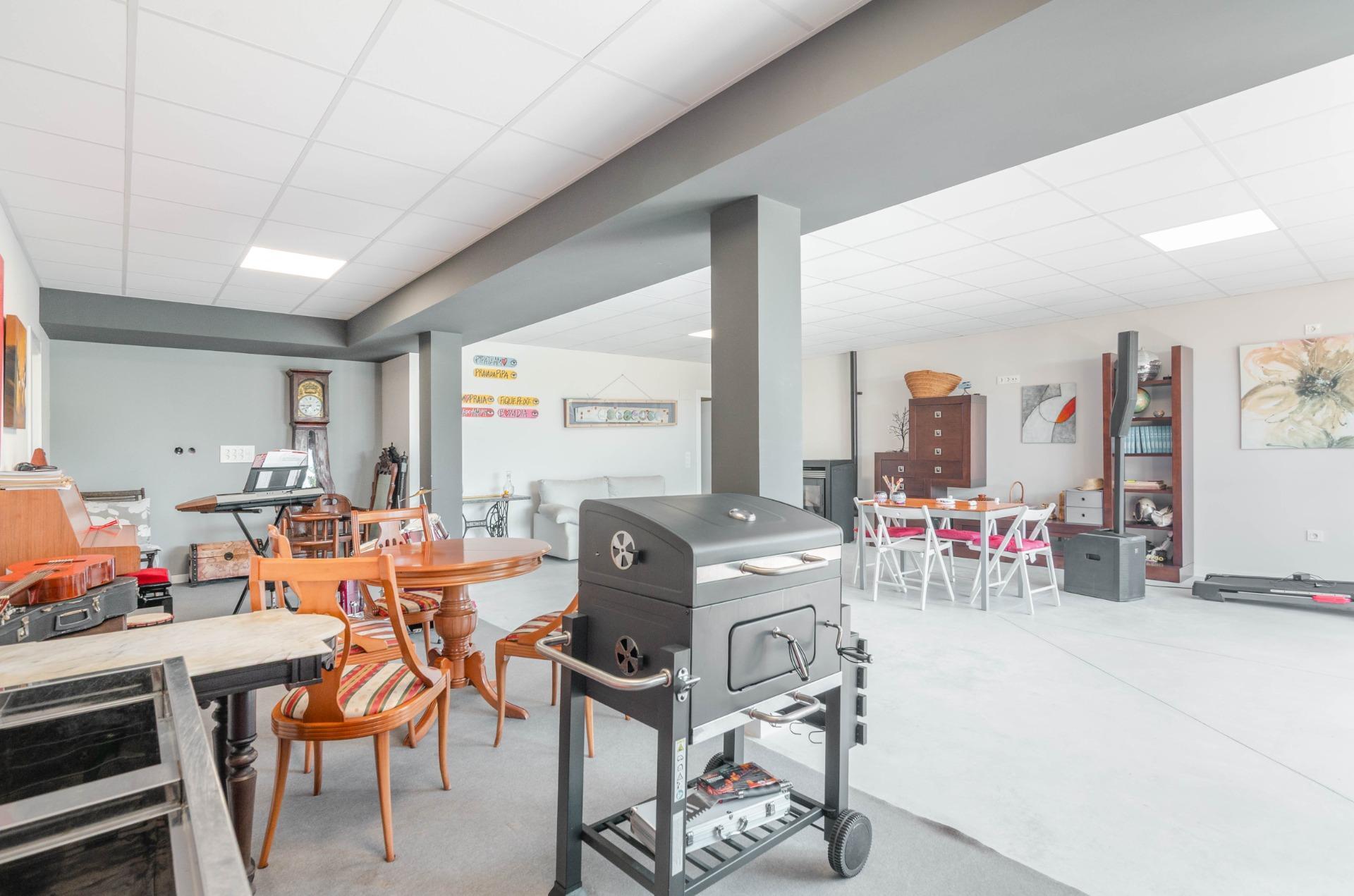 Casa en venta en calle Pañeda Nueva, 46,  El Mesón La Tabla, Asturias 65/73