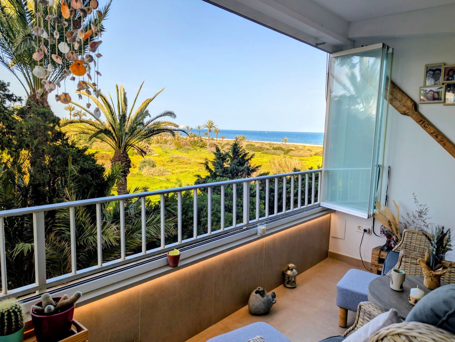 Piso en venta en calle Pleamar, Torrevieja 6/25