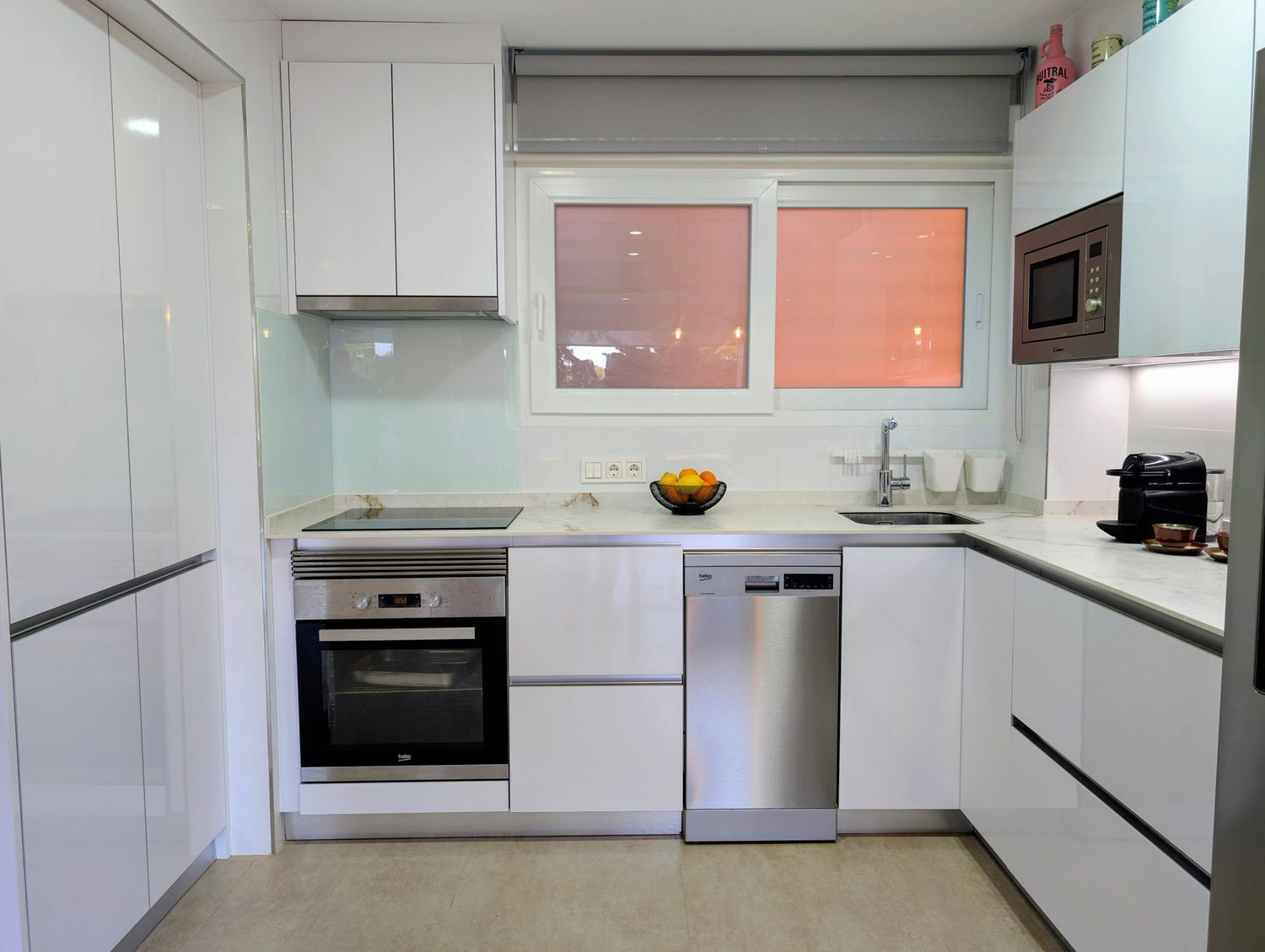 Piso en venta en calle Pleamar, Torrevieja 17/25