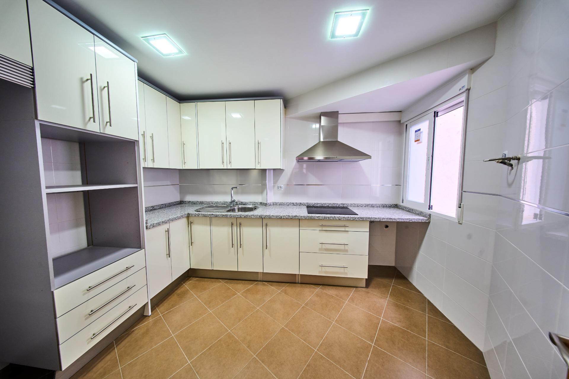 Piso en venta en calle Nueva, Motril 4/41